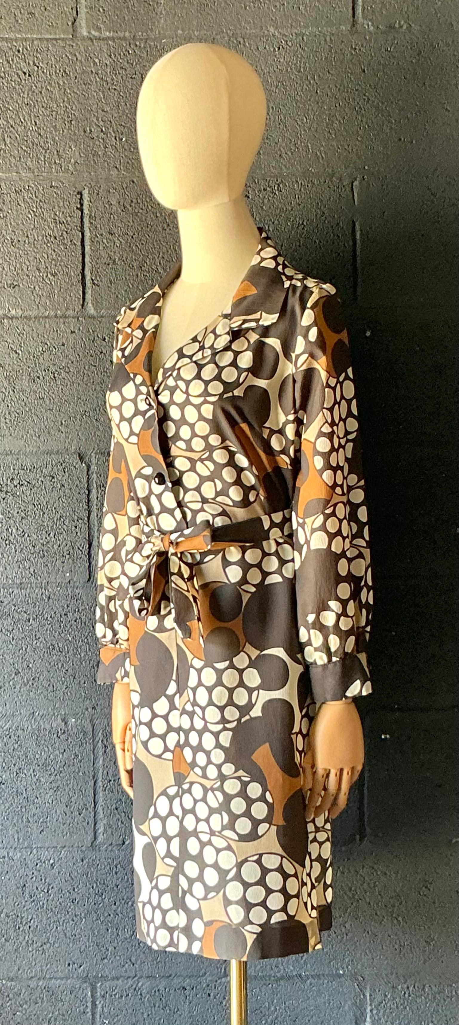 Vintage Brown & White Patterned Dress - Top view