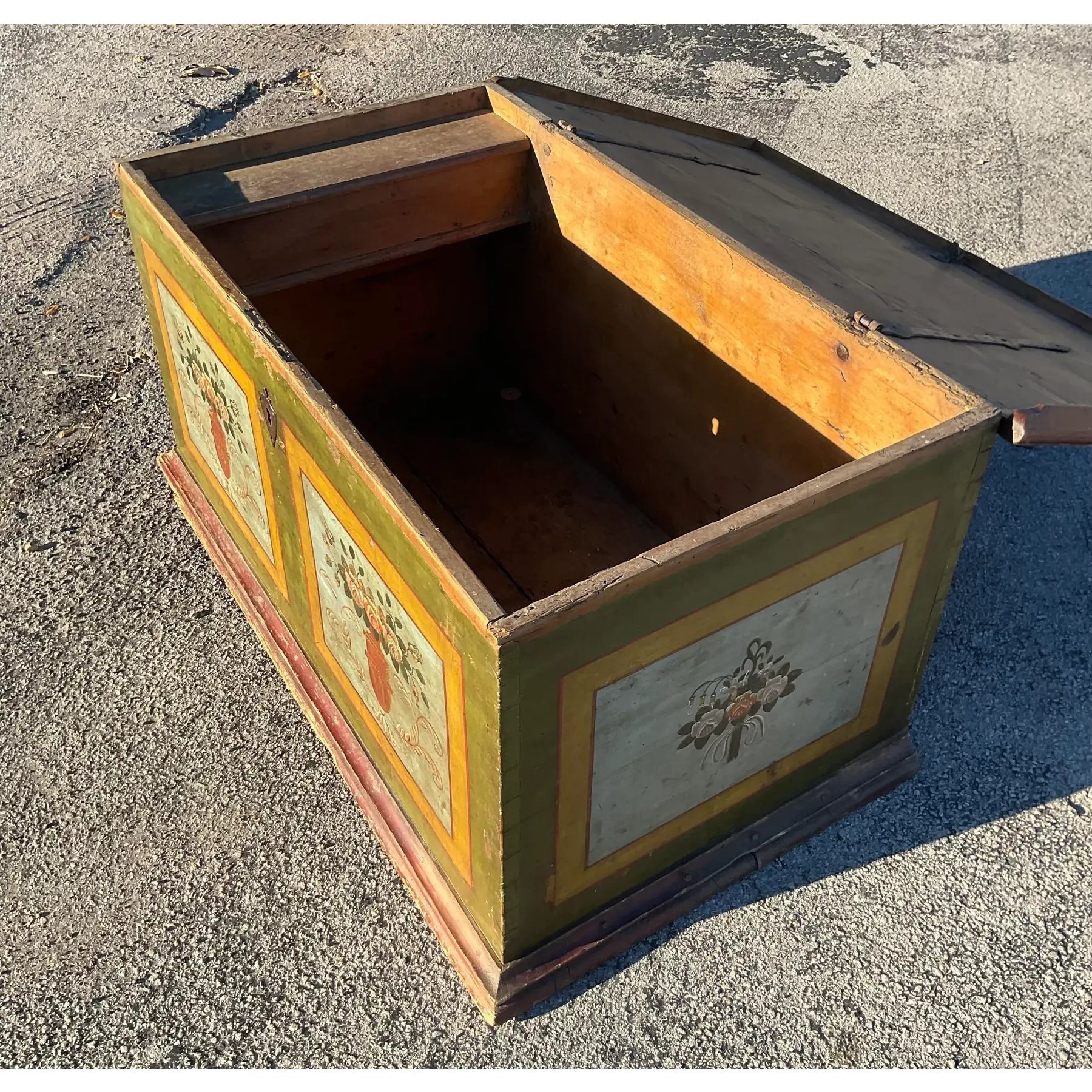 Vintage Rustic Norwegian Hand Painted Blanket Chest - Back view