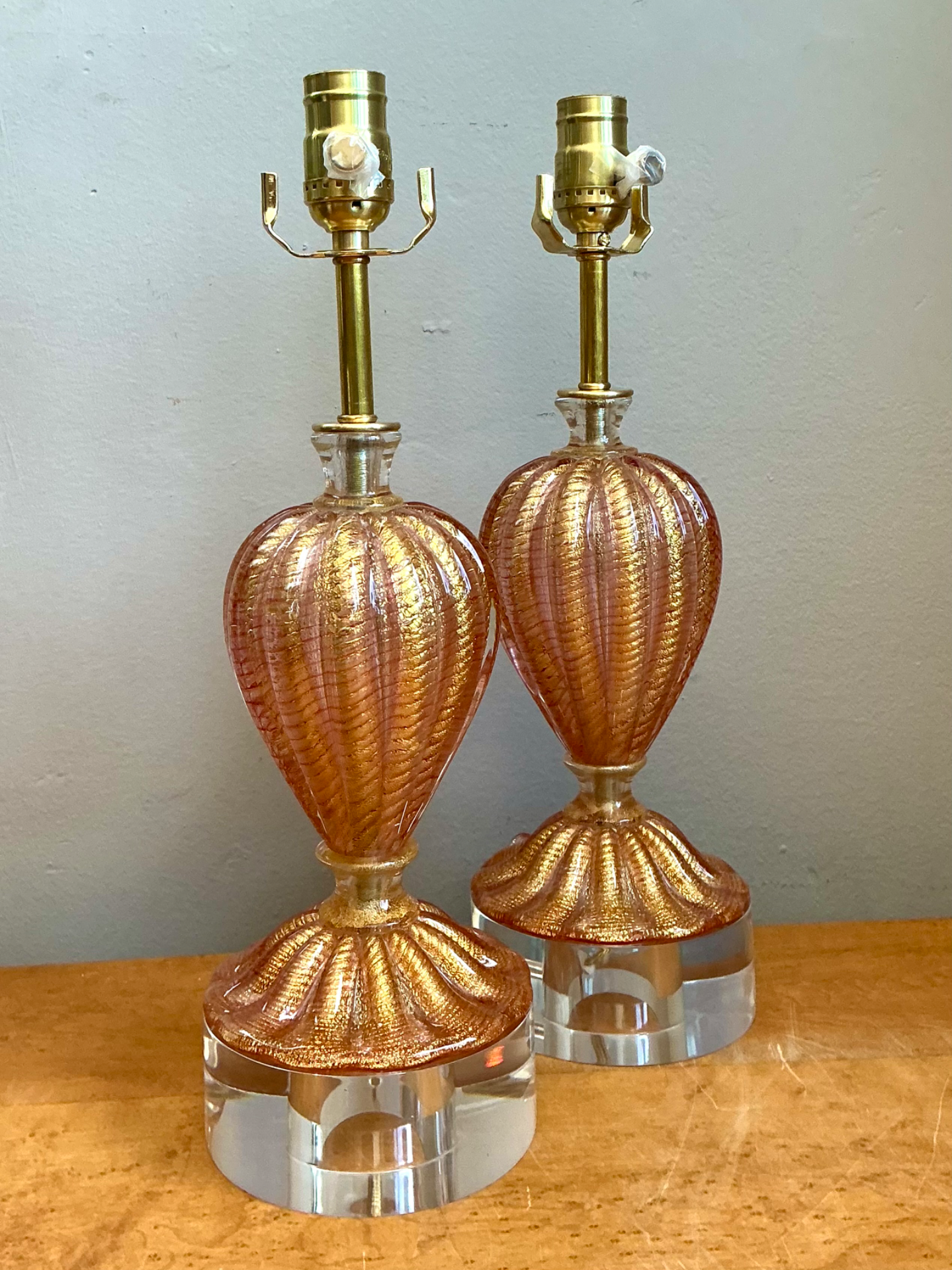 Vintage Murano Glass Lamps with Lucite Bases - Pair - Detail view