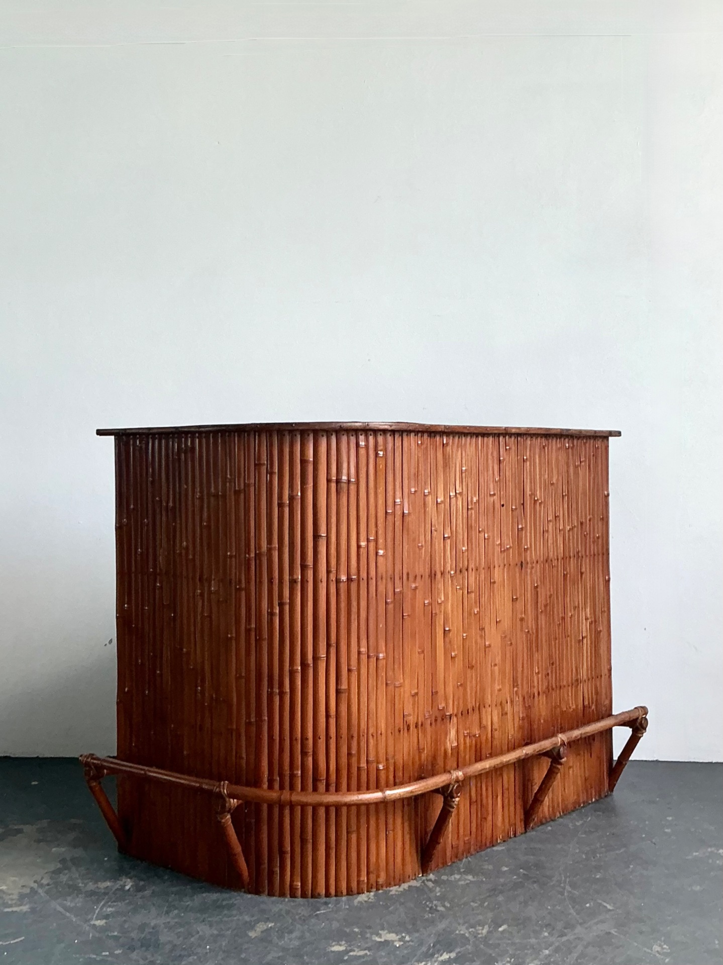 Vintage Curved Bamboo Tiki Bar - Side view