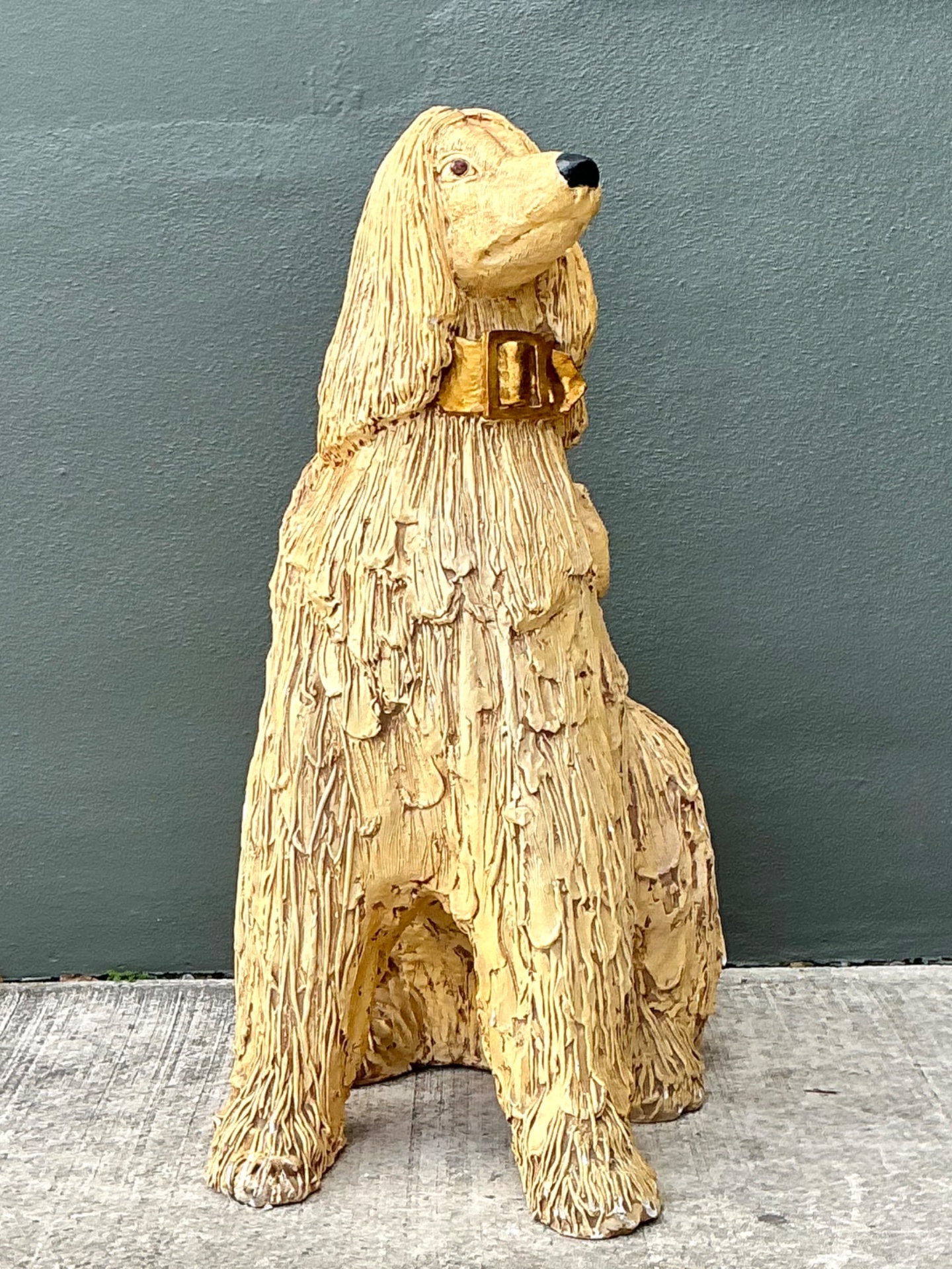Vintage Ceramic Dog Sculpture - Back view