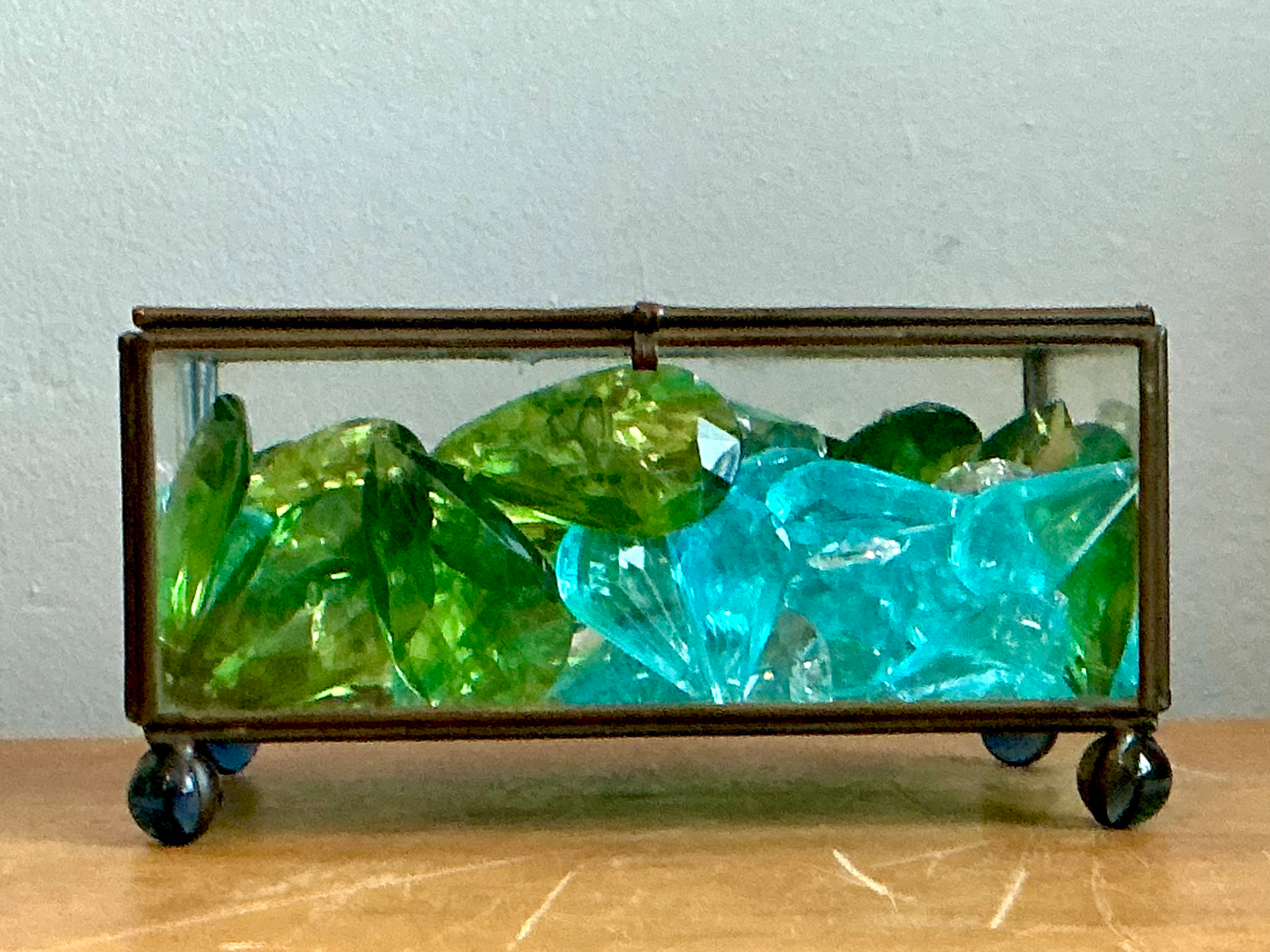 Retro Glass Display Box with Crystal And Resin Prisms - Top view