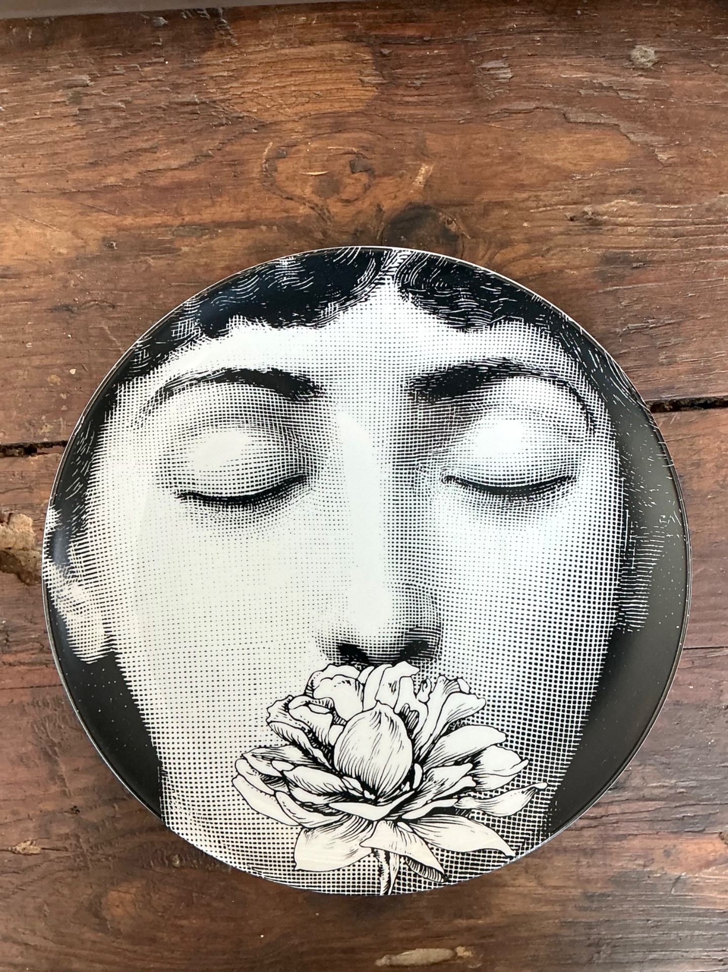 Fornasetti Italian Tema e Variazioni Plate - Side view