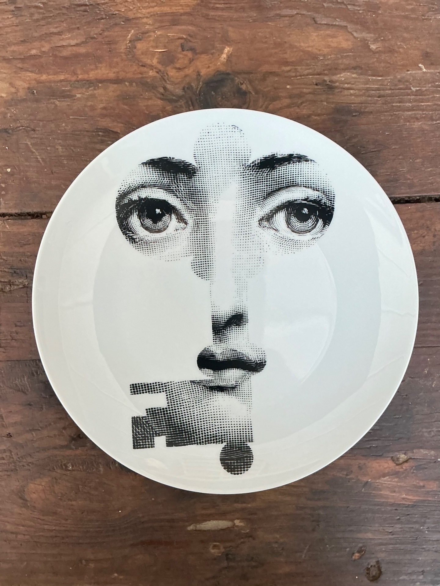 Fornasetti Italian Tema e Variazioni Plate - Side view