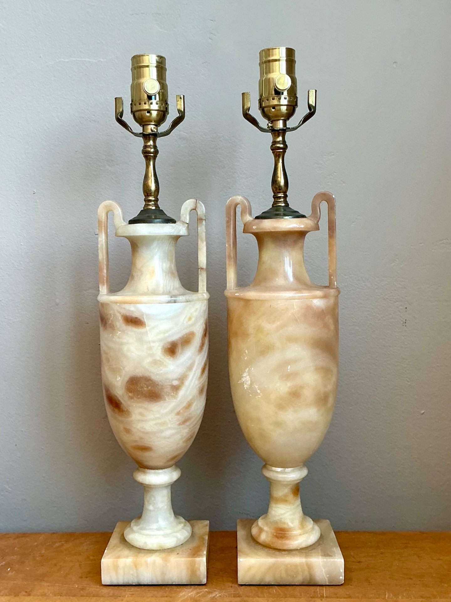 Vintage Onyx Urn Table Lamps - A Pair - Side view