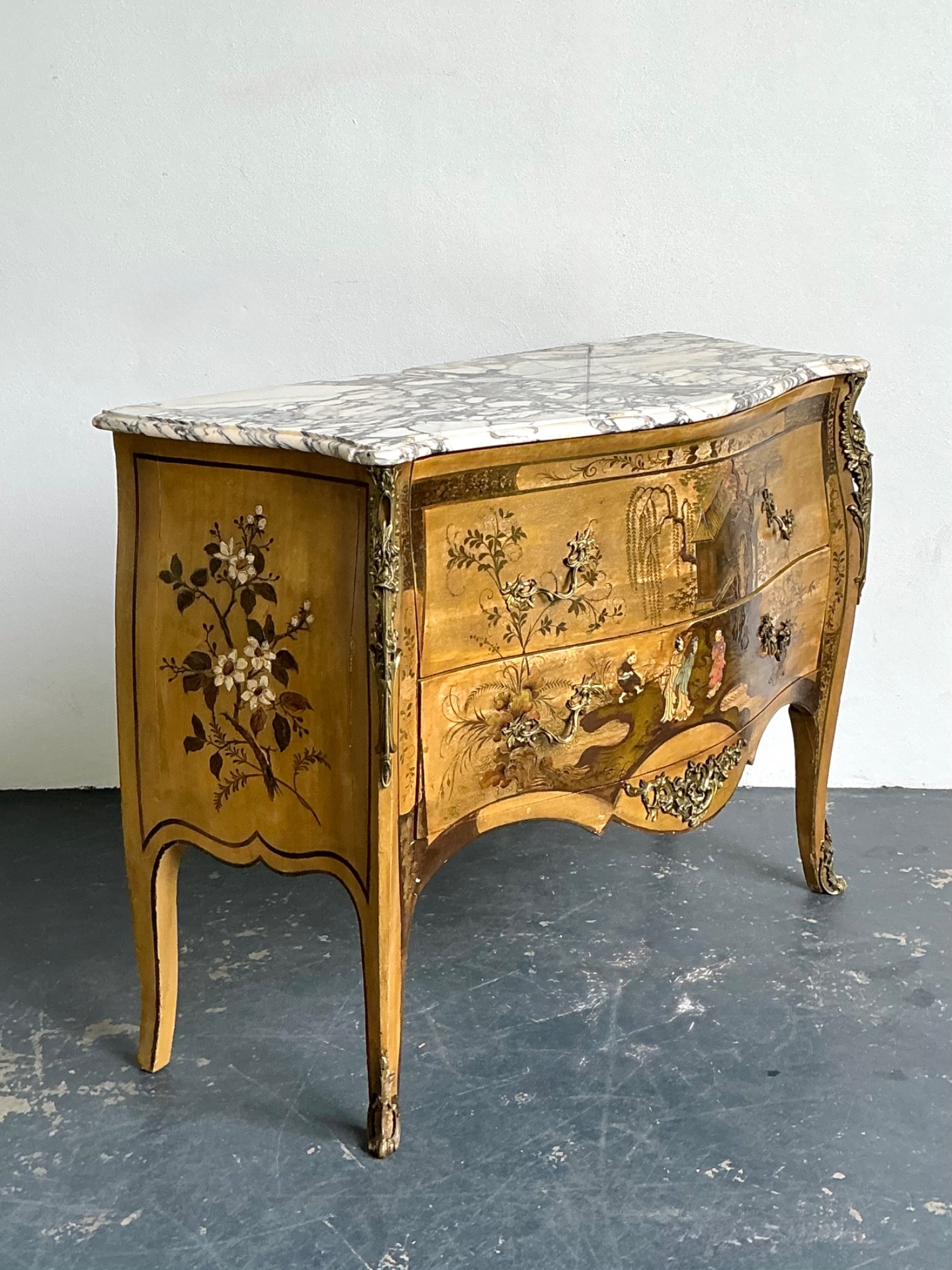 Antique Italian Chinoiserie Style Commode - Top view