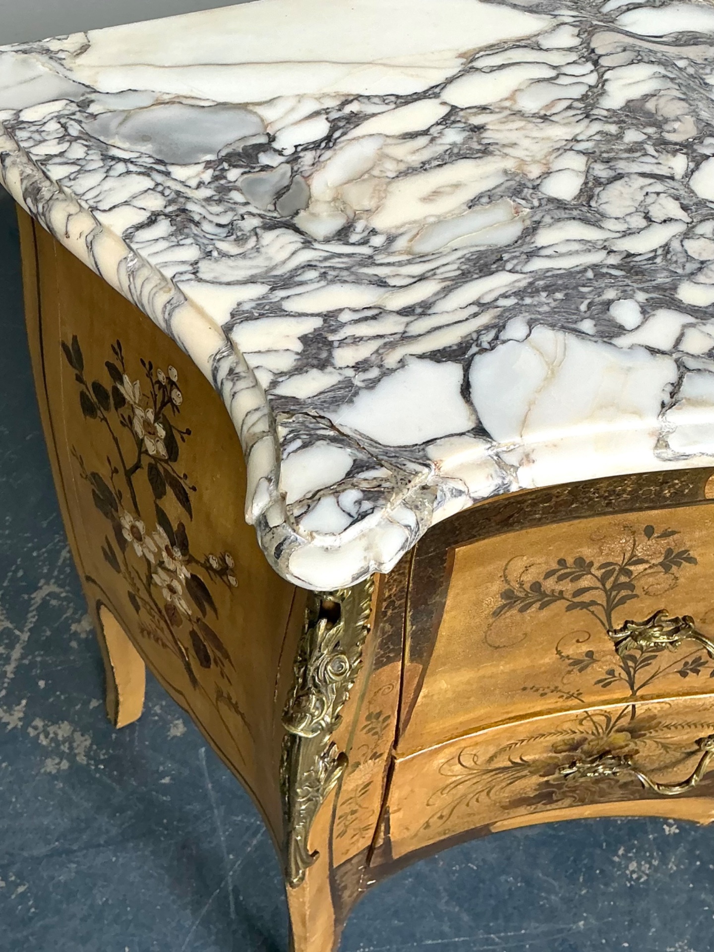 Antique Italian Chinoiserie Style Commode - Side view