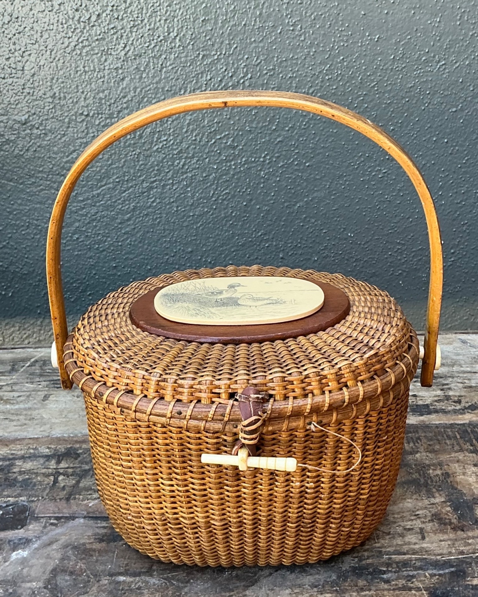 Vintage 1978 Woven Rattan Nantucket Duck Bag - Side view