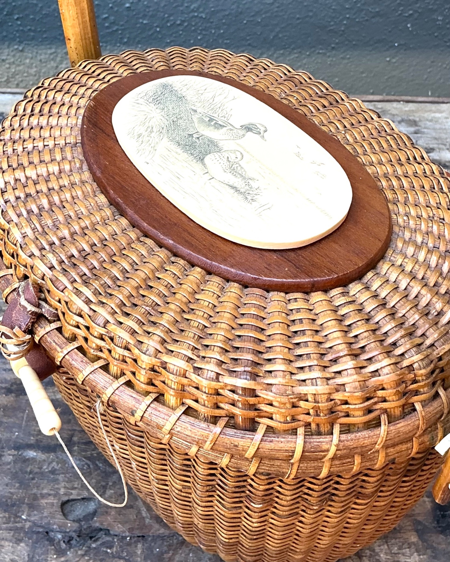Vintage 1978 Woven Rattan Nantucket Duck Bag - Detail view