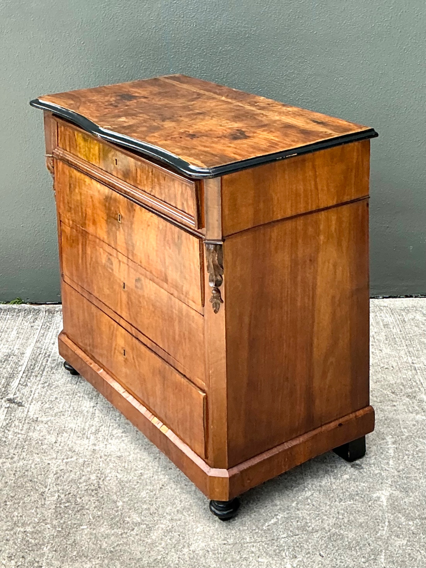 Vintage Birdseye Maple Chest Of Drawers After Biedermeier - Back view