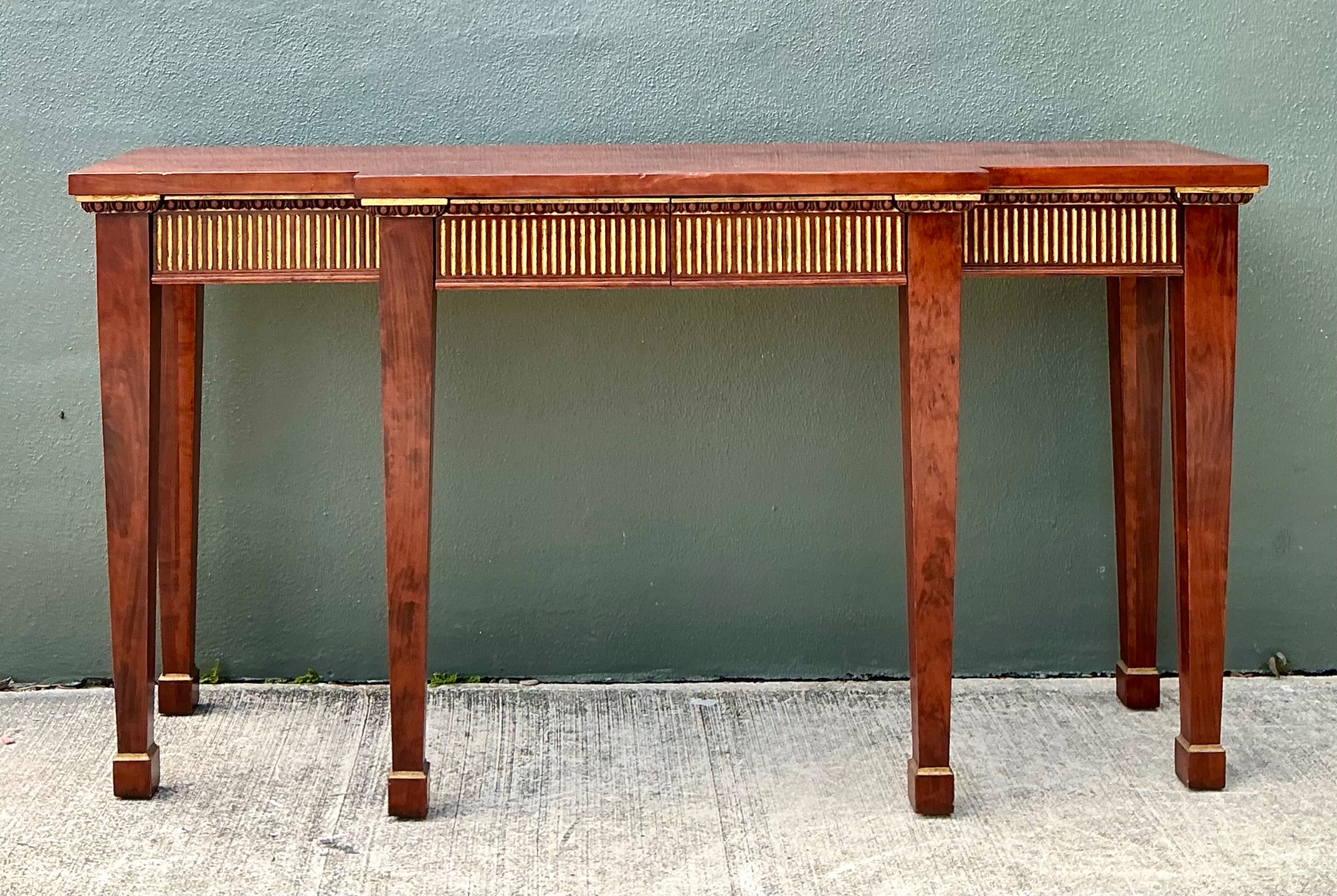 Vintage Neoclassical Gilt Tipped Console Table - Detail view