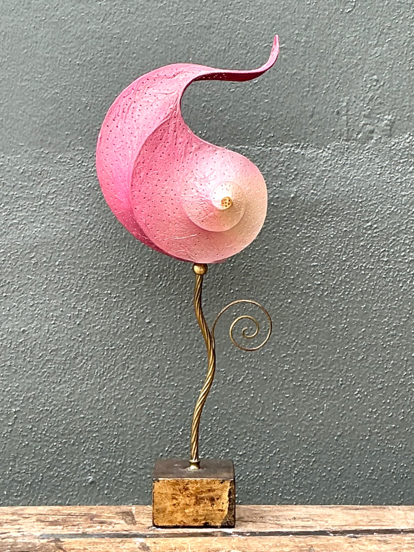 Vintage Italian Paper Nautilus Lamp  - Side view