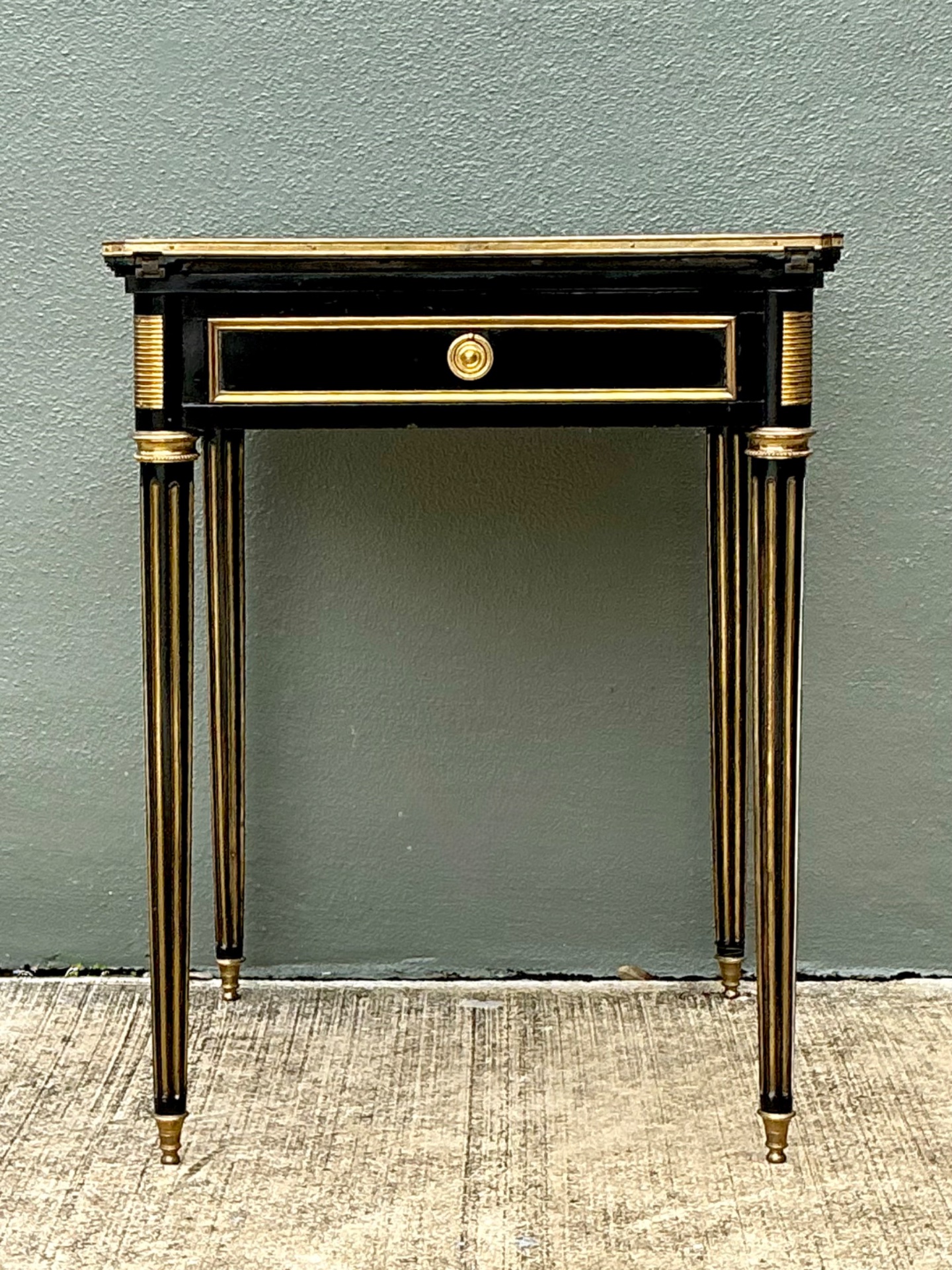 Vintage  Neoclassical Gilt Tipped Extendable Card Table - Side view