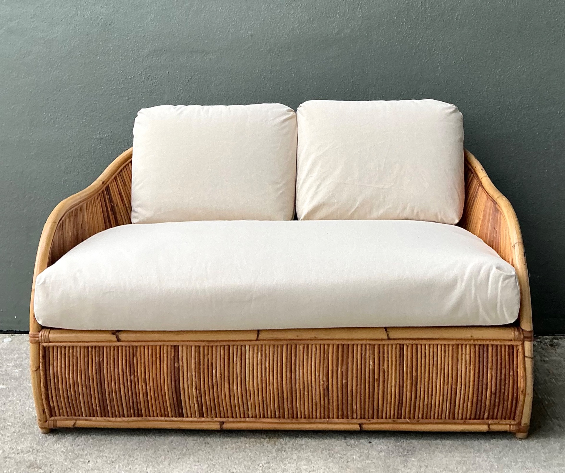 Vintage Henry Olko for Willow and Reed Pencil Reed Sofa - Detail view