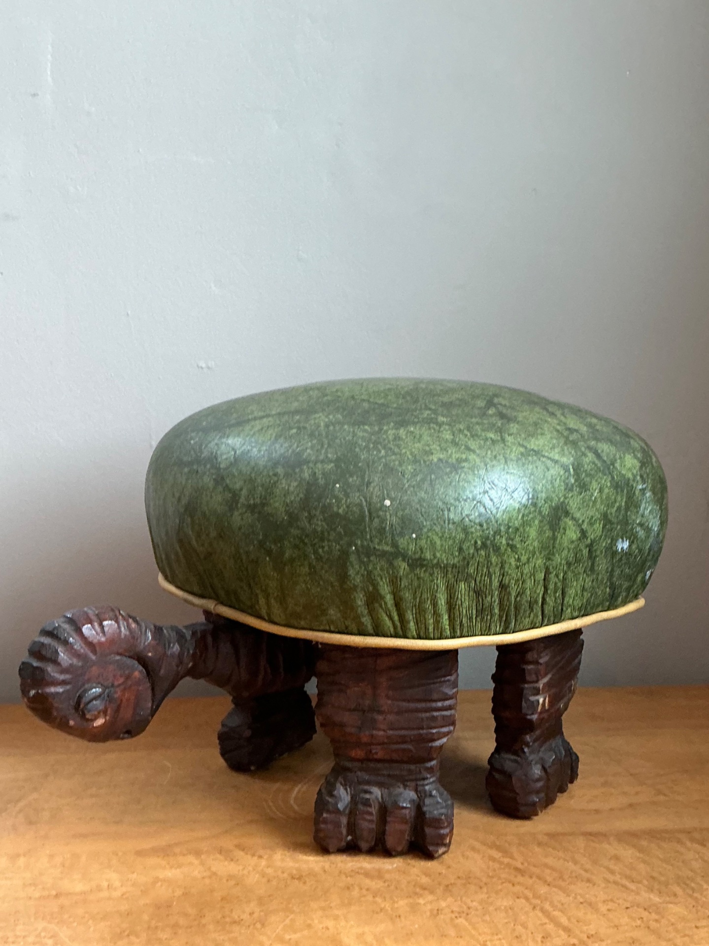 Vintage Primitive Hand Carved Turtle Footstool - Detail view