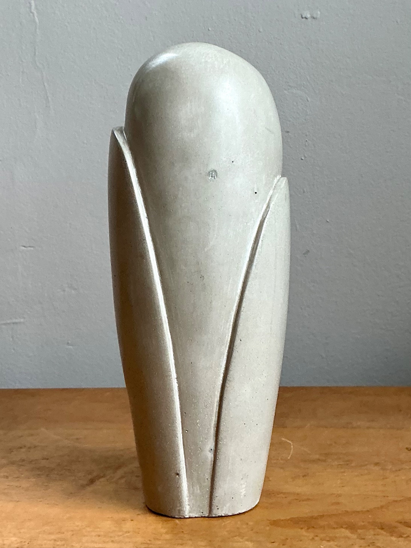 Vintage Carved Stone Owl Sculpture - Back view
