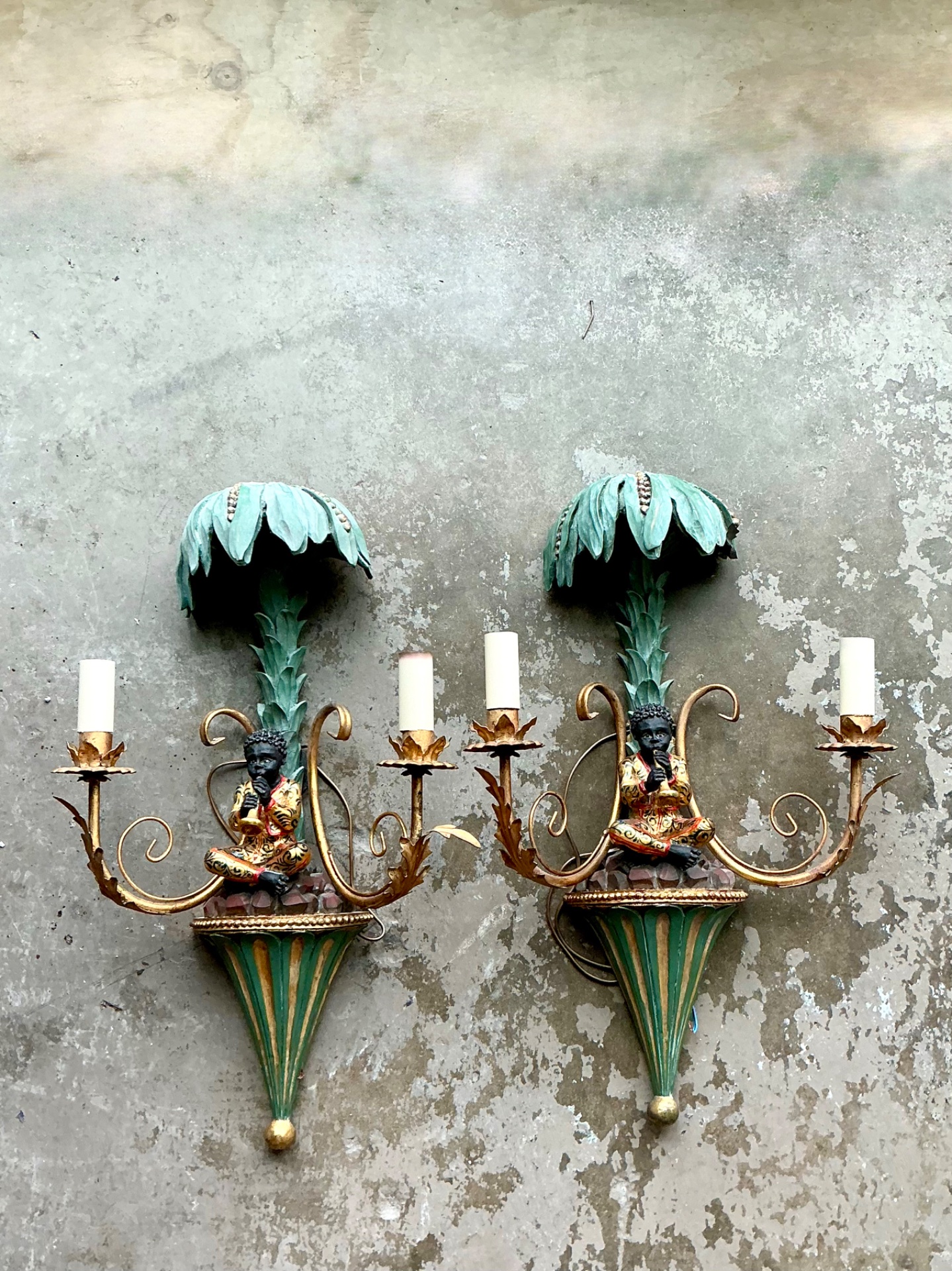 Vintage Regency Blackamoor Tole Sconces - A Pair - Back view
