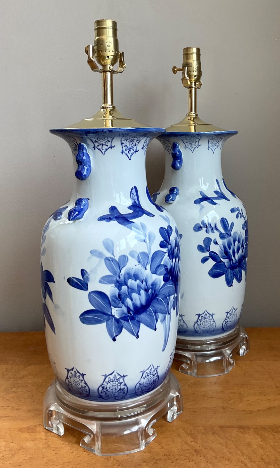 Vintage Blue and White Ceramic Table Lamps - A Pair - Back view