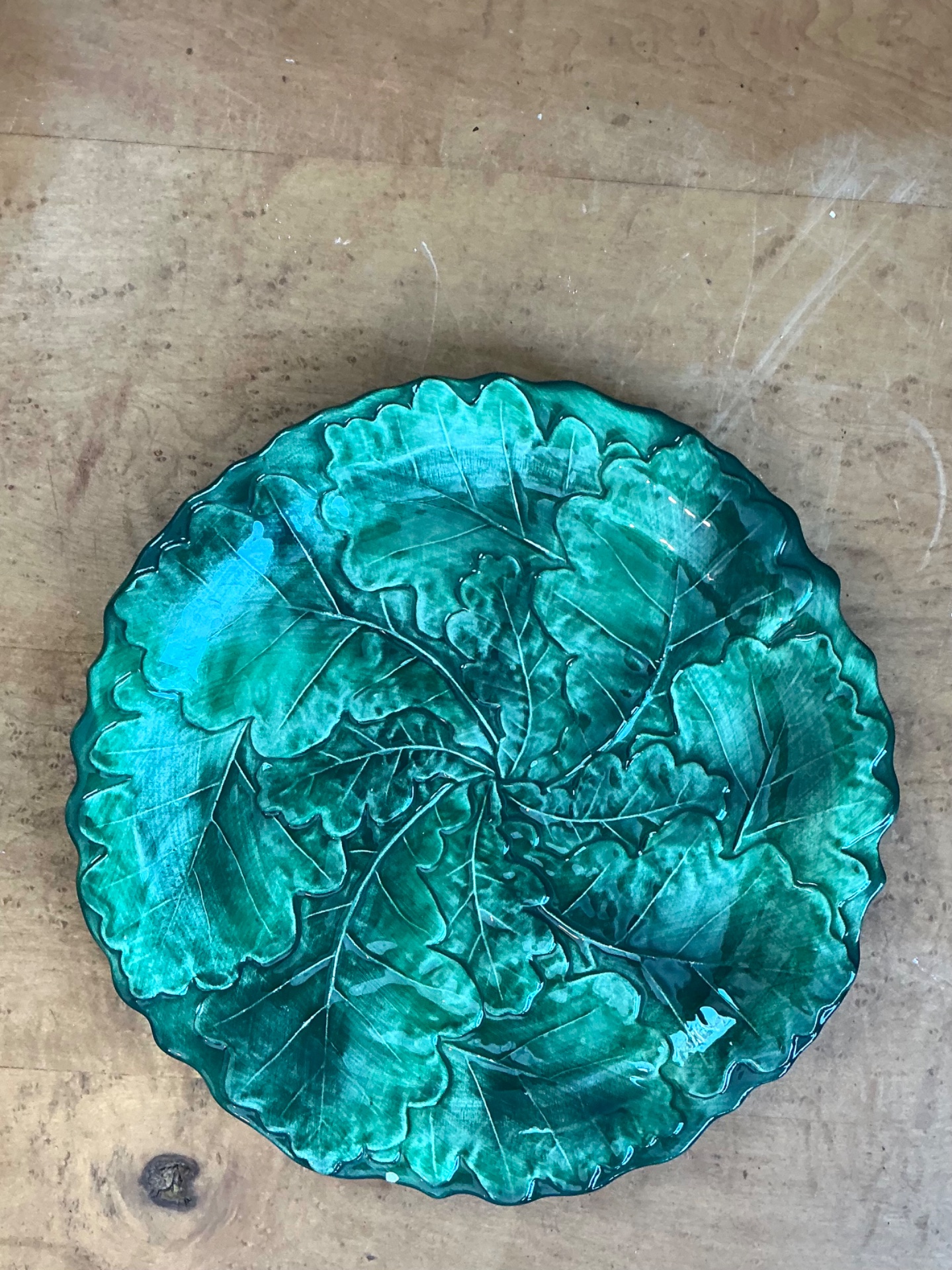 Vintage Bordallo Pinheiro Green Cabbage Leaf Platter - Side view