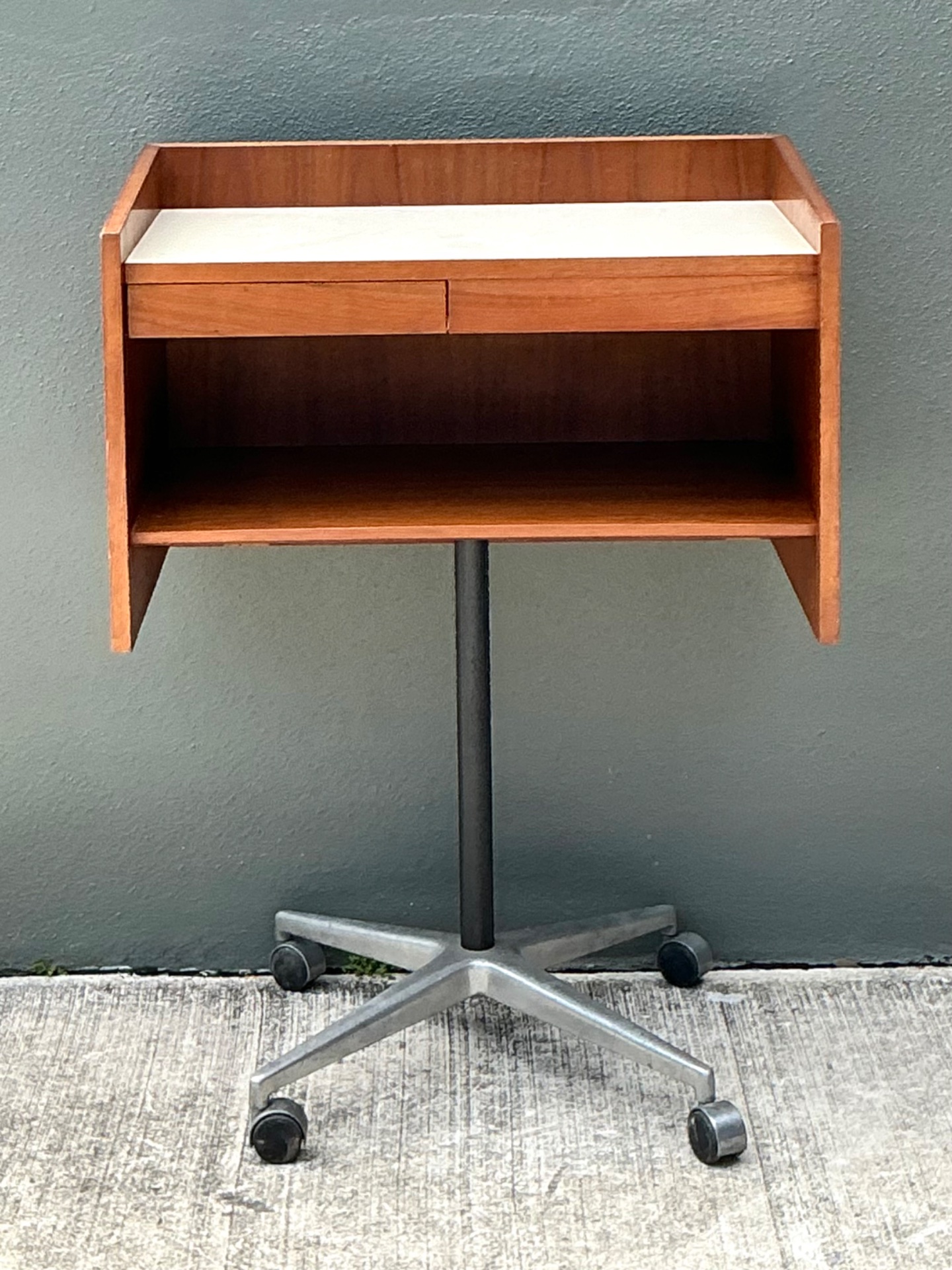 Vintage MCM George Nelson For Herman Miller Lectern - Back view