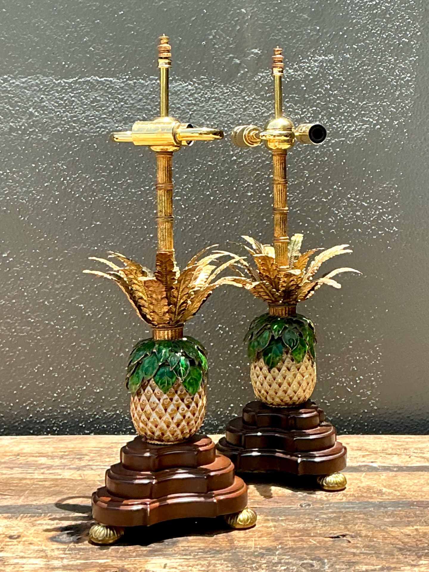 Vintage Frederick Cooper Enamel Pineapple Lamps - A Pair - Back view