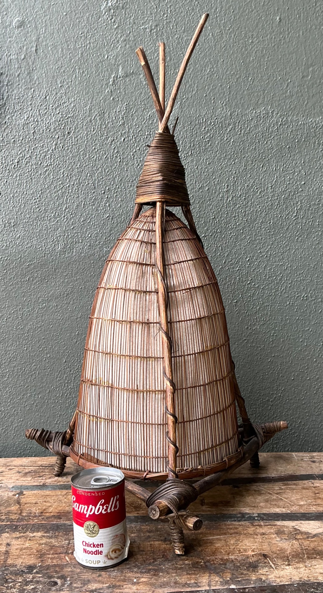 Vintage Japanese Woven Reed Table Lamp - Back view