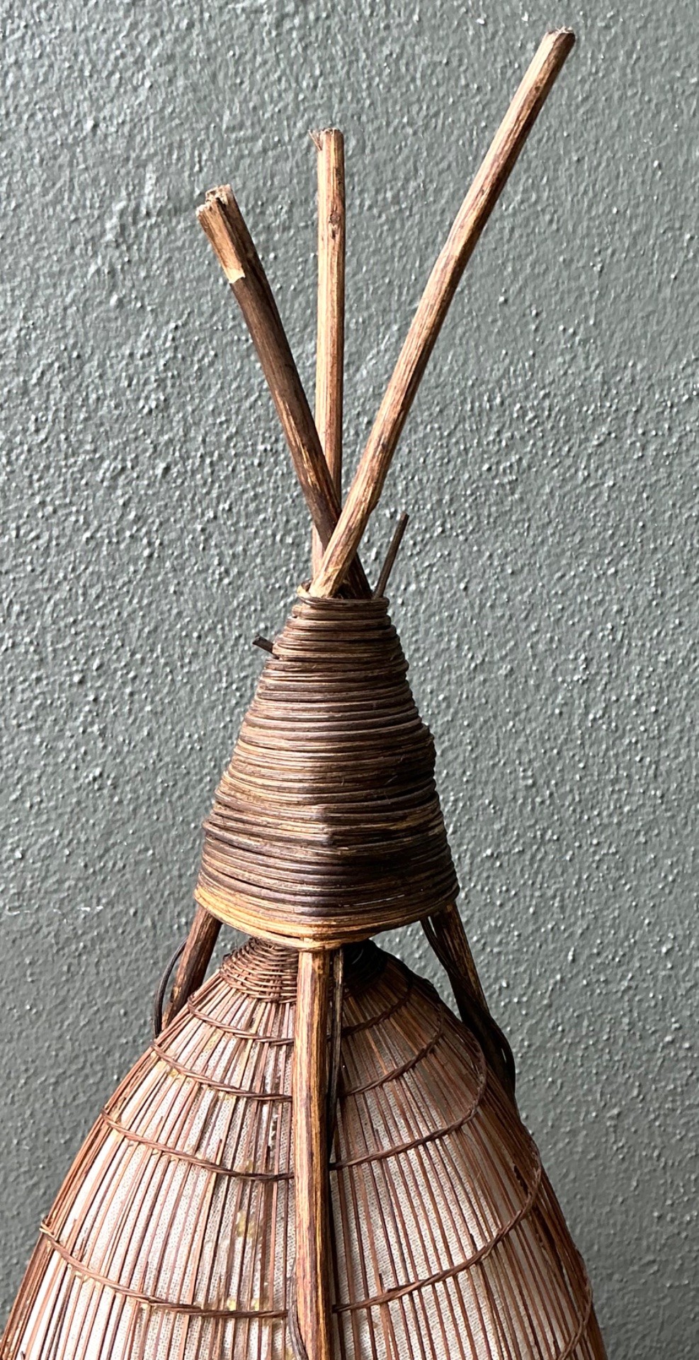 Vintage Japanese Woven Reed Table Lamp - Top view
