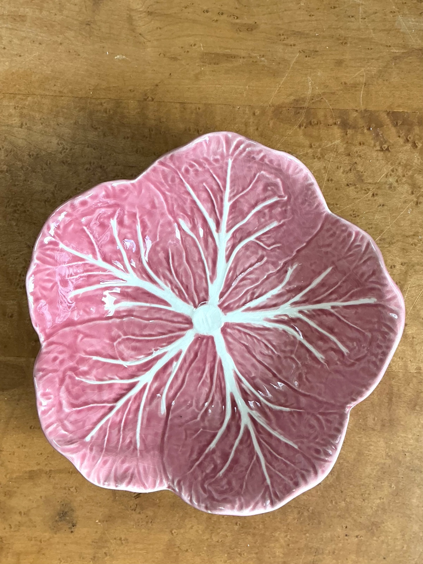 Vintage Bordallo Pinheiro Pink Cabbage Leaf Ceramic Bowls - Set of 6 - Back view