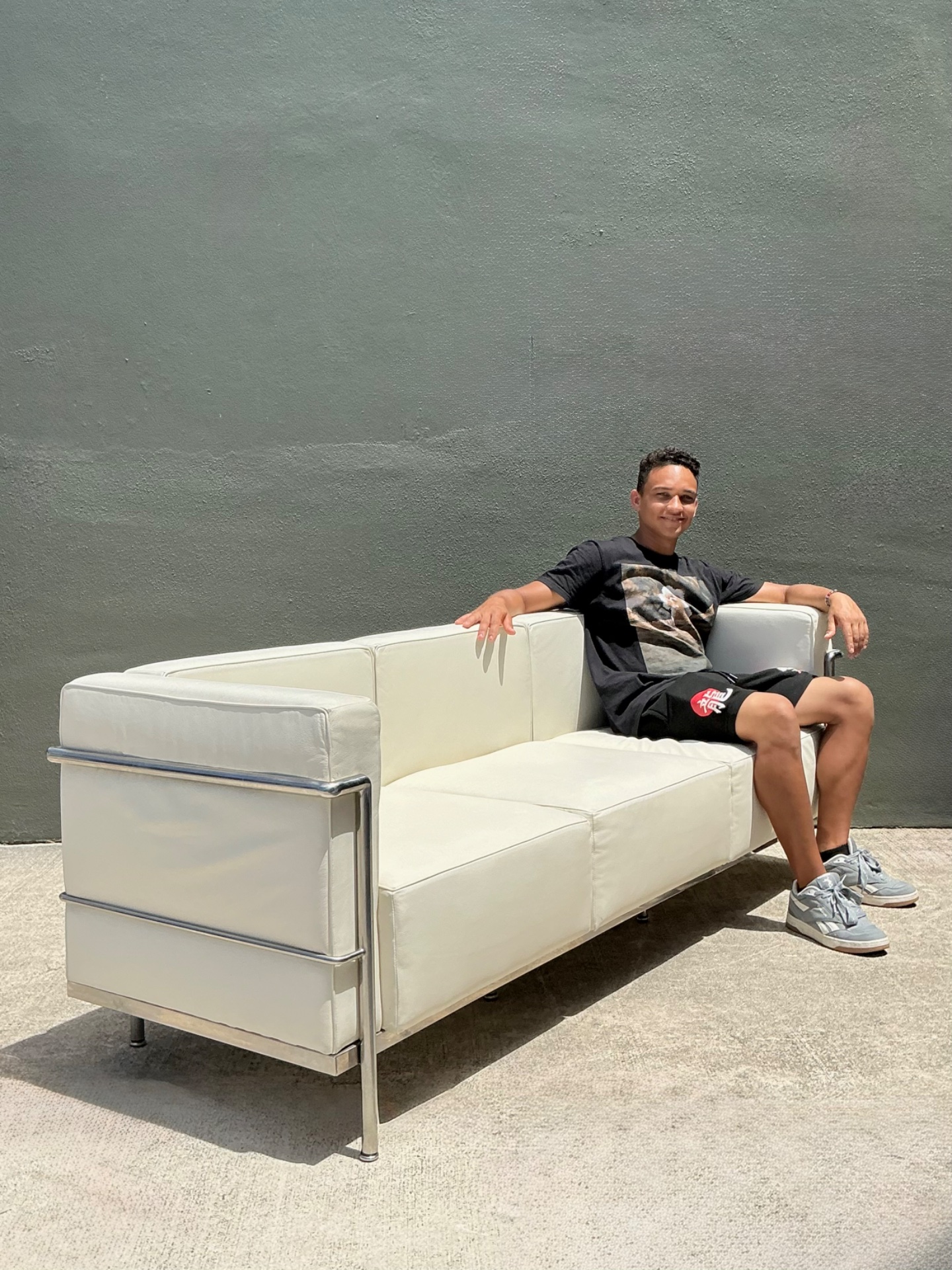 Vintage Chrome Frame Sofa After Le Corbusier - Top view