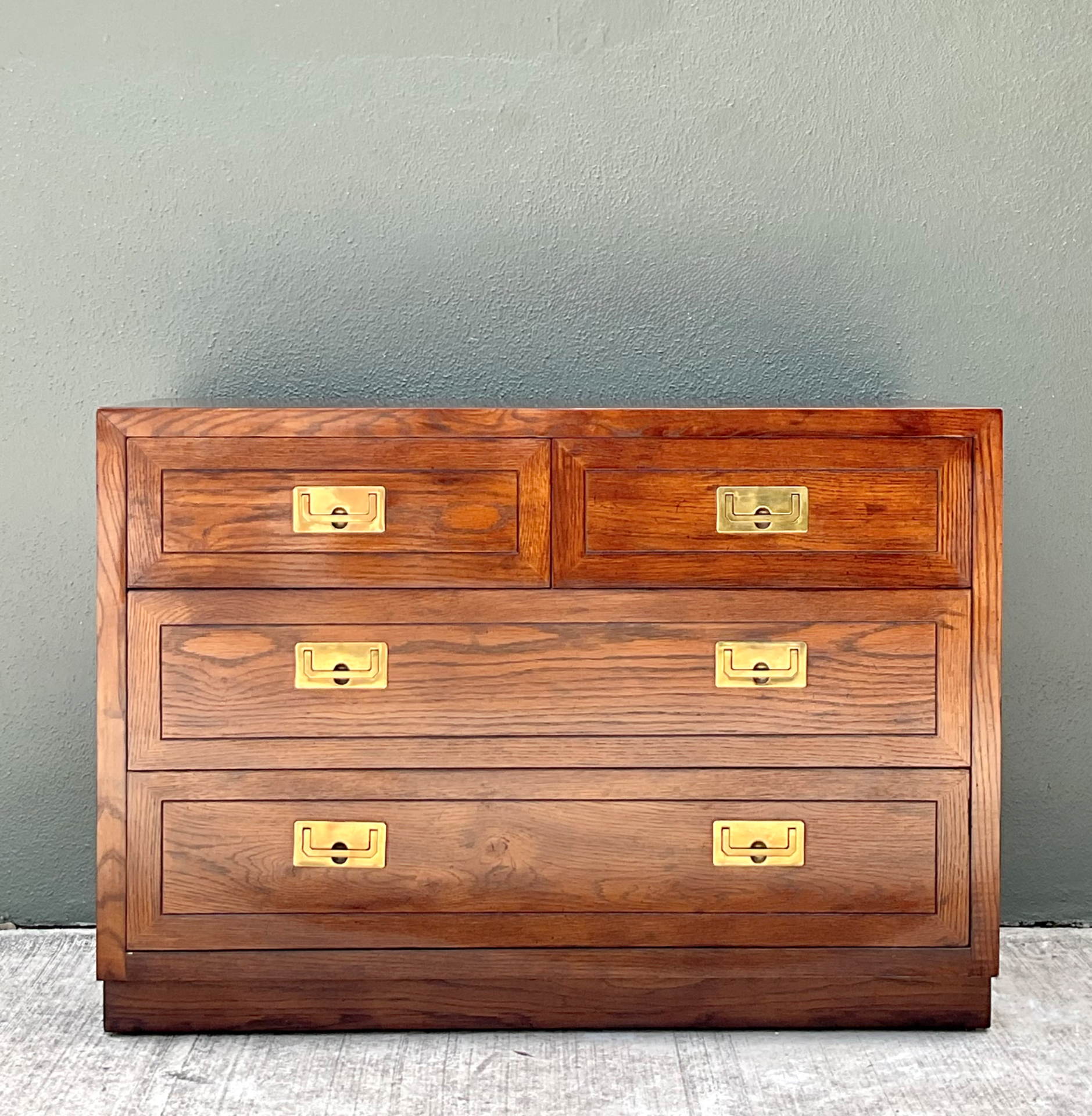 Henredon Four-Drawer Campaign Chest Of Drawers - Side view