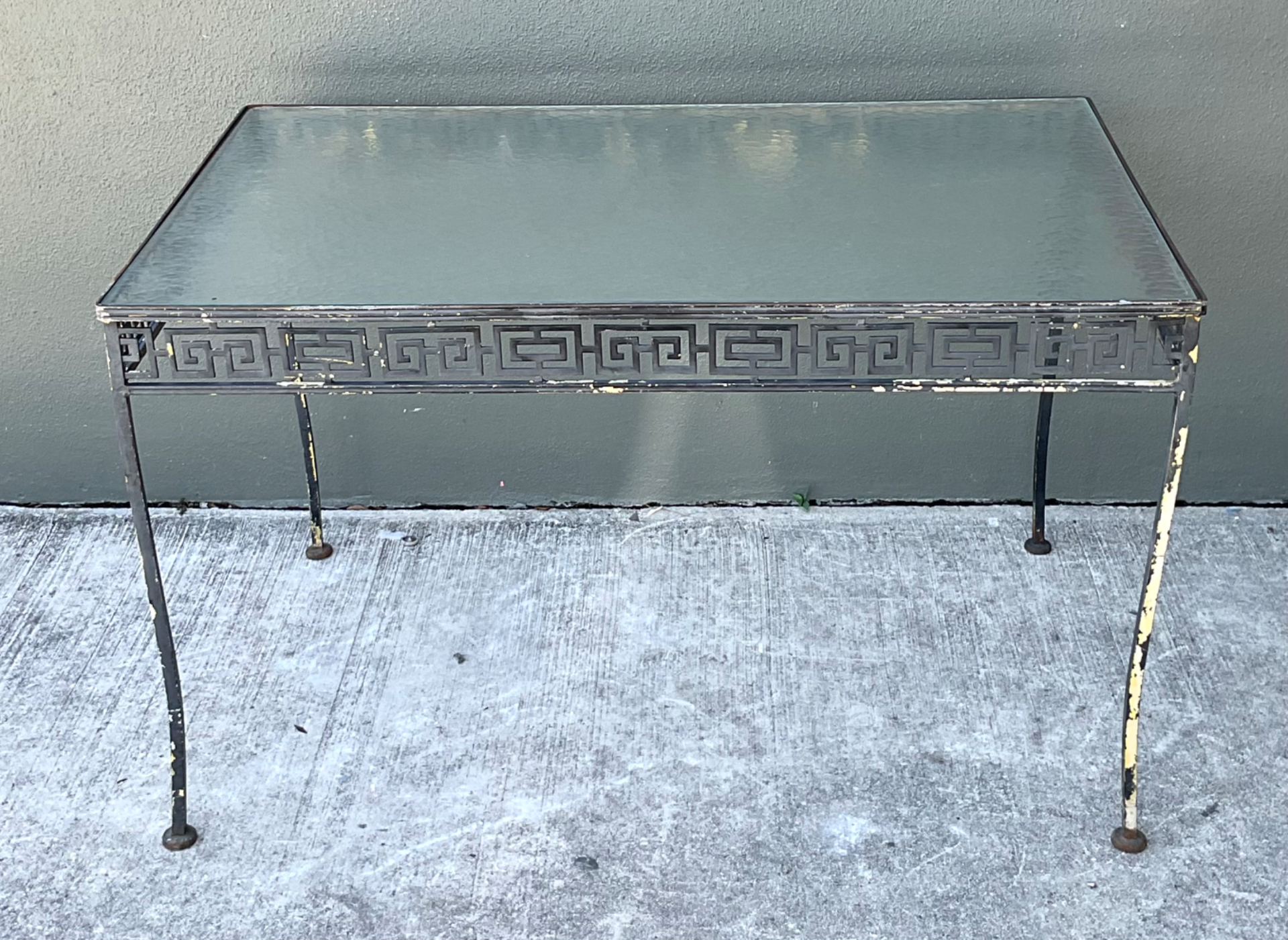 Vintage Meadowcraft Greek Key Metal and Glass Patio Table - Detail view