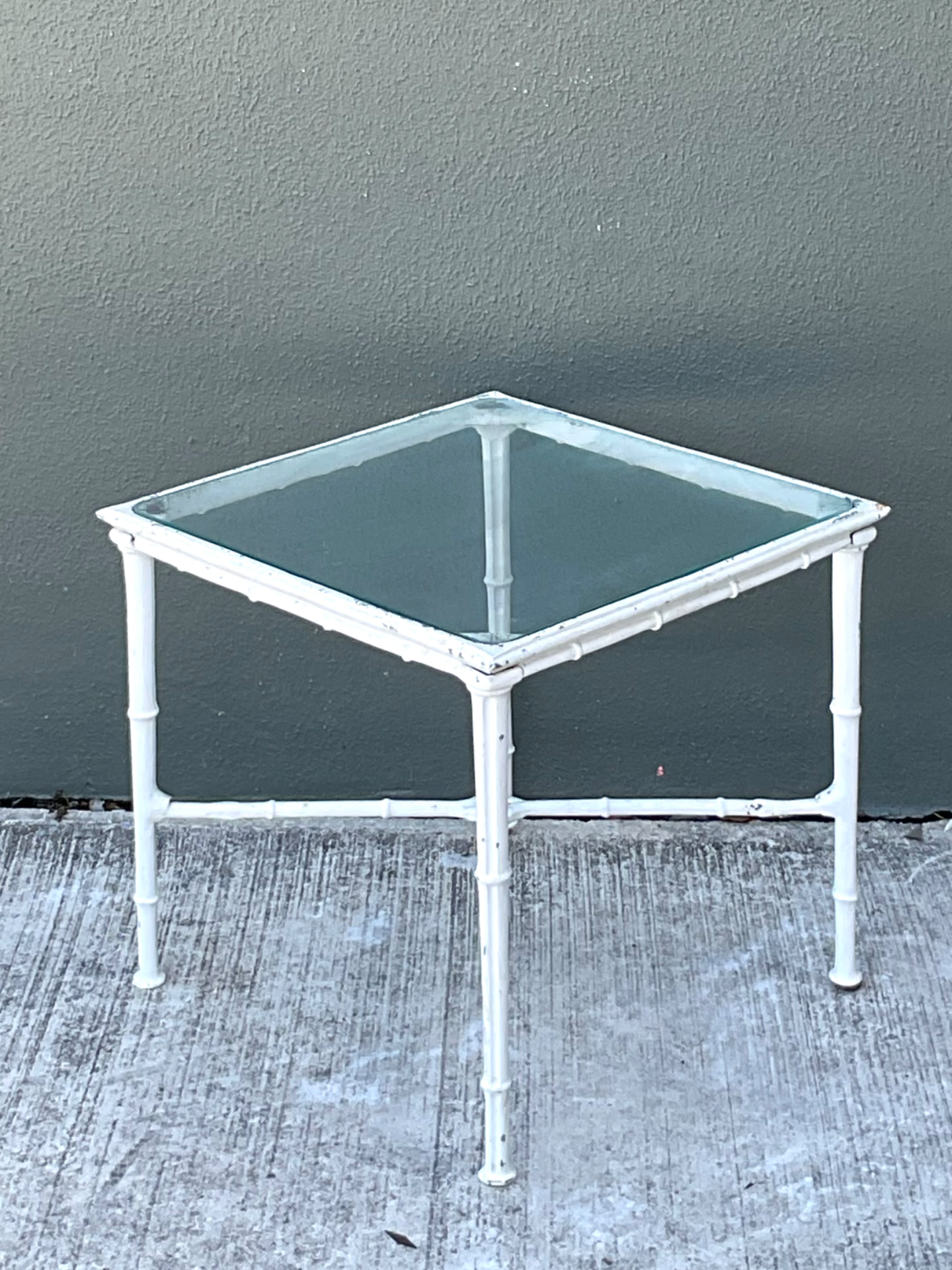 Vintage Brown Jordan “Calcutta” Metal and Glass Side Table - Detail view