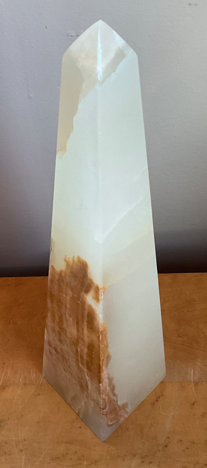 Vintage Onyx Stone Obelisk - Detail view