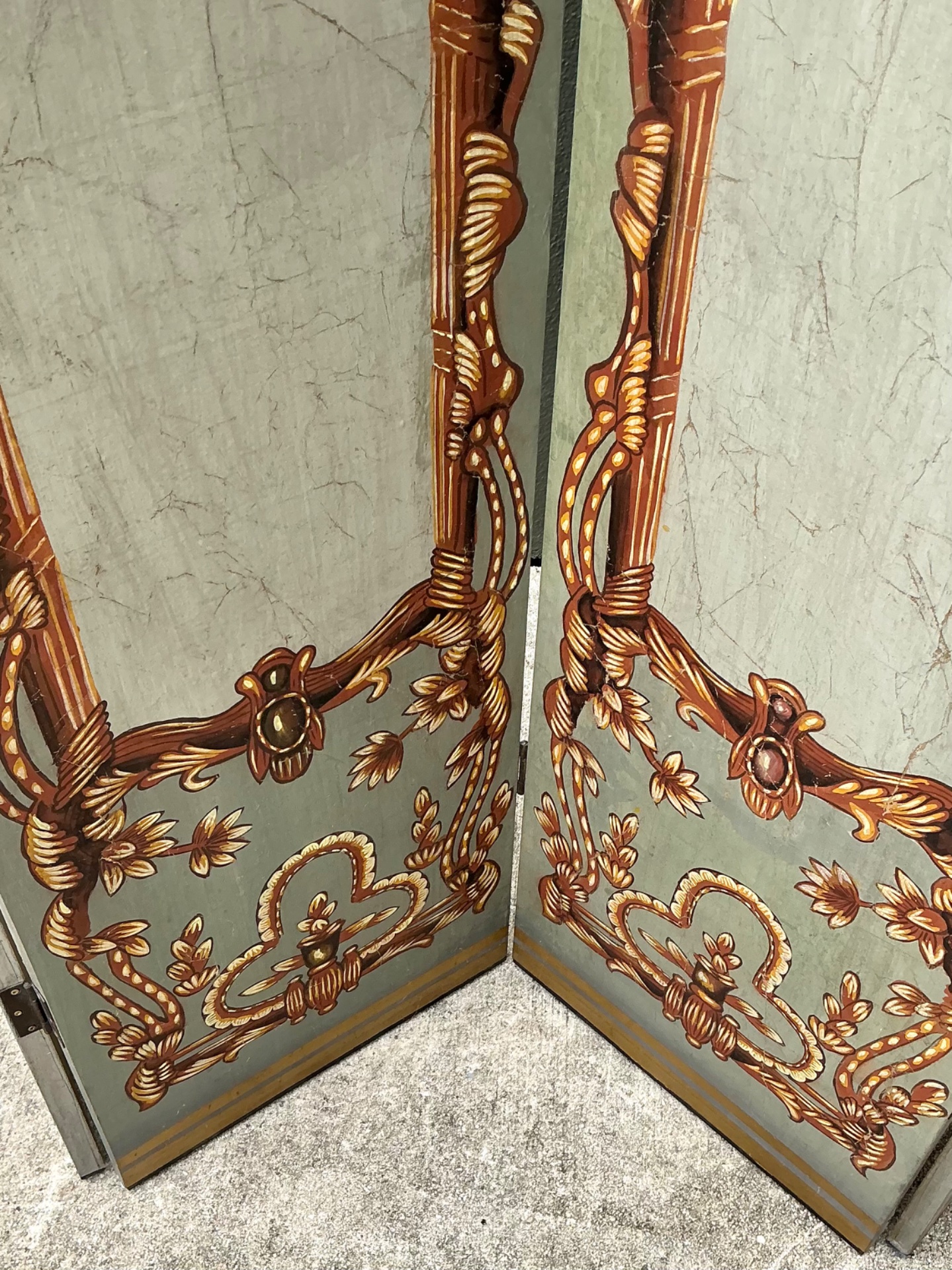 Vintage Neoclassical Paper Folding Screen - Top view