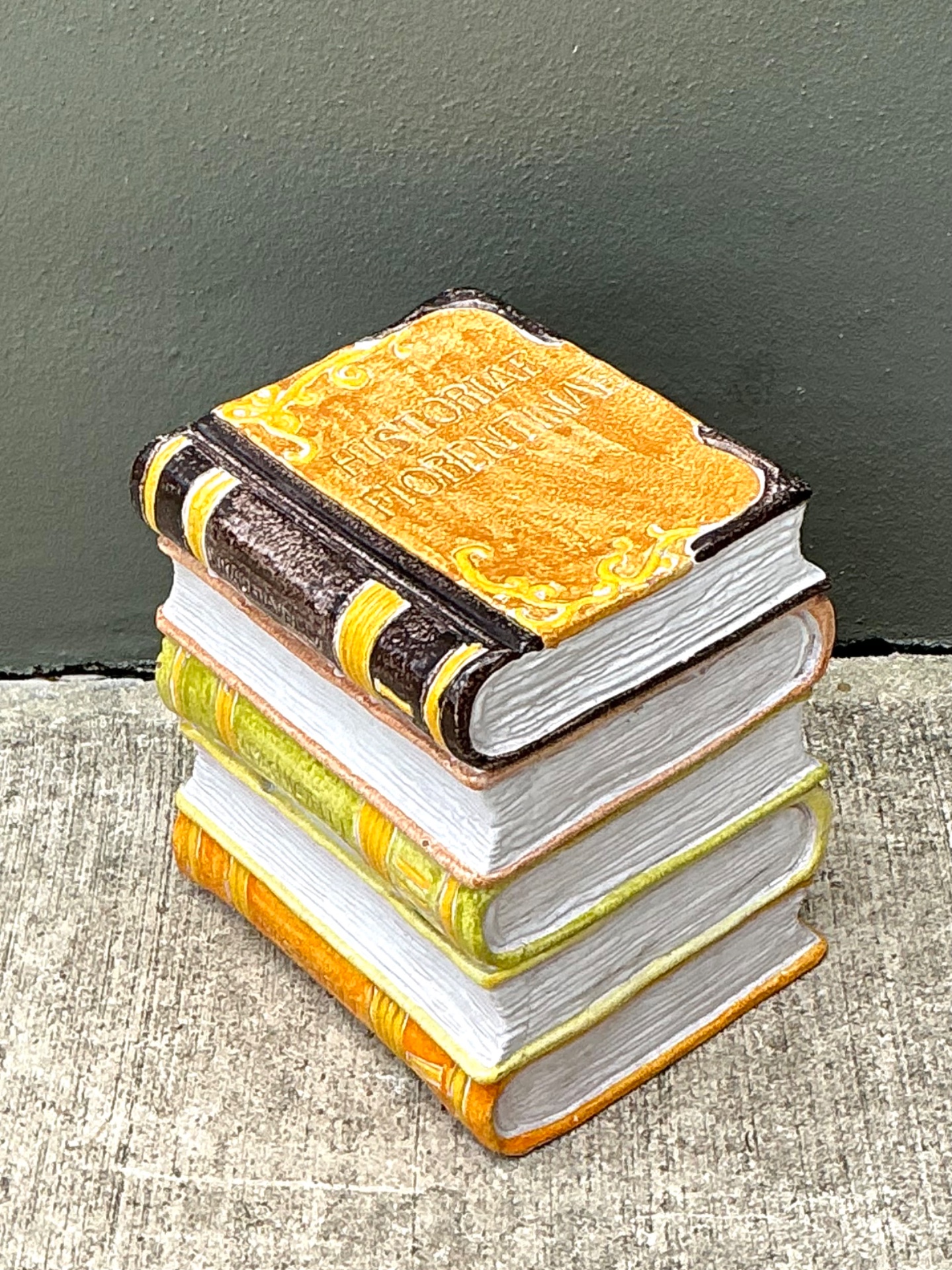 Vintage Italian Glazed Ceramic Books Low Stool - Detail view