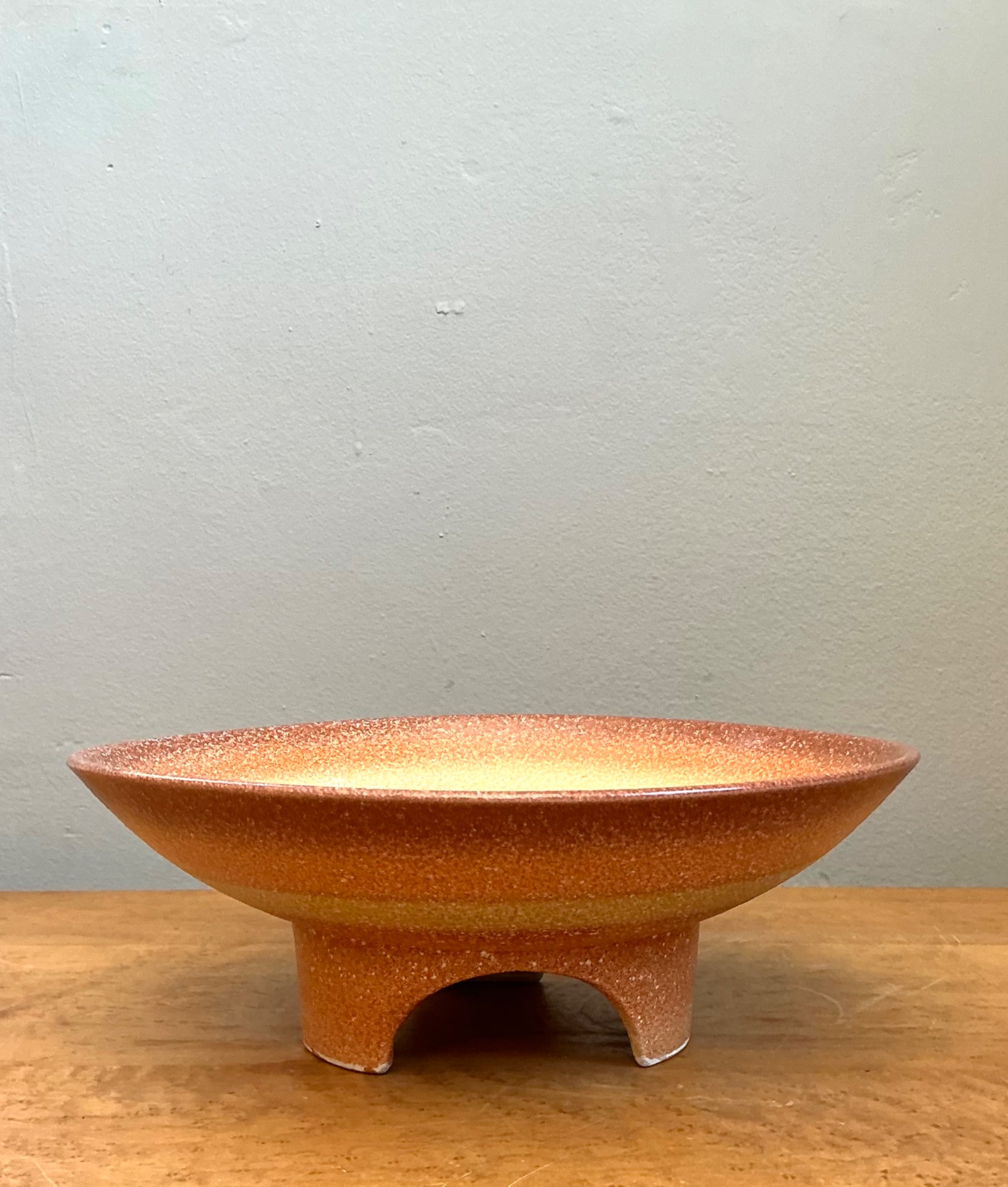 Vintage MCM Textured Ceramic Bowl - Detail view