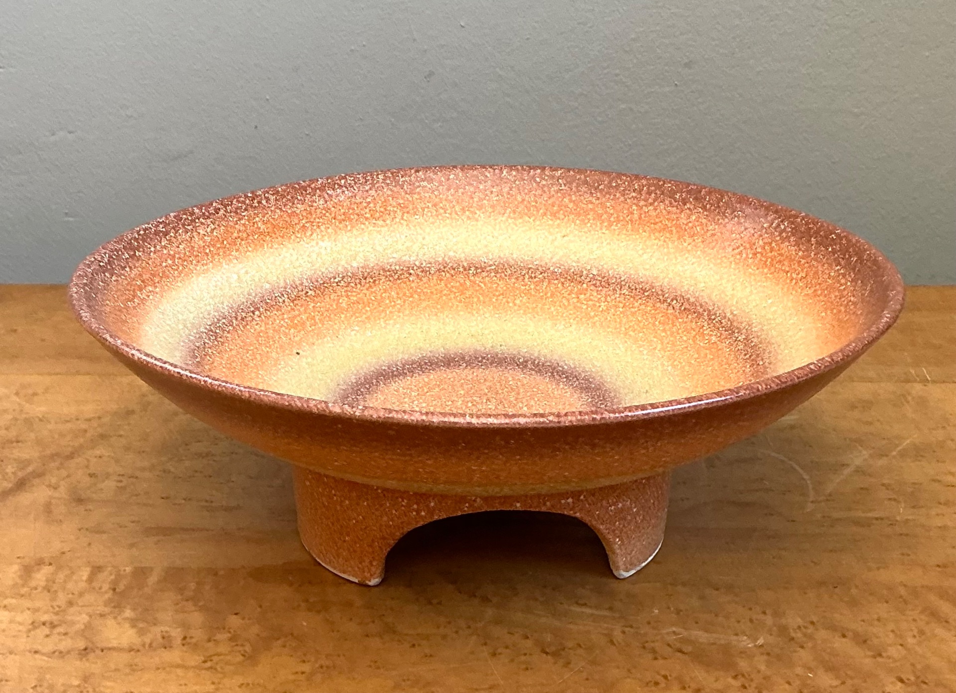 Vintage MCM Textured Ceramic Bowl - Back view