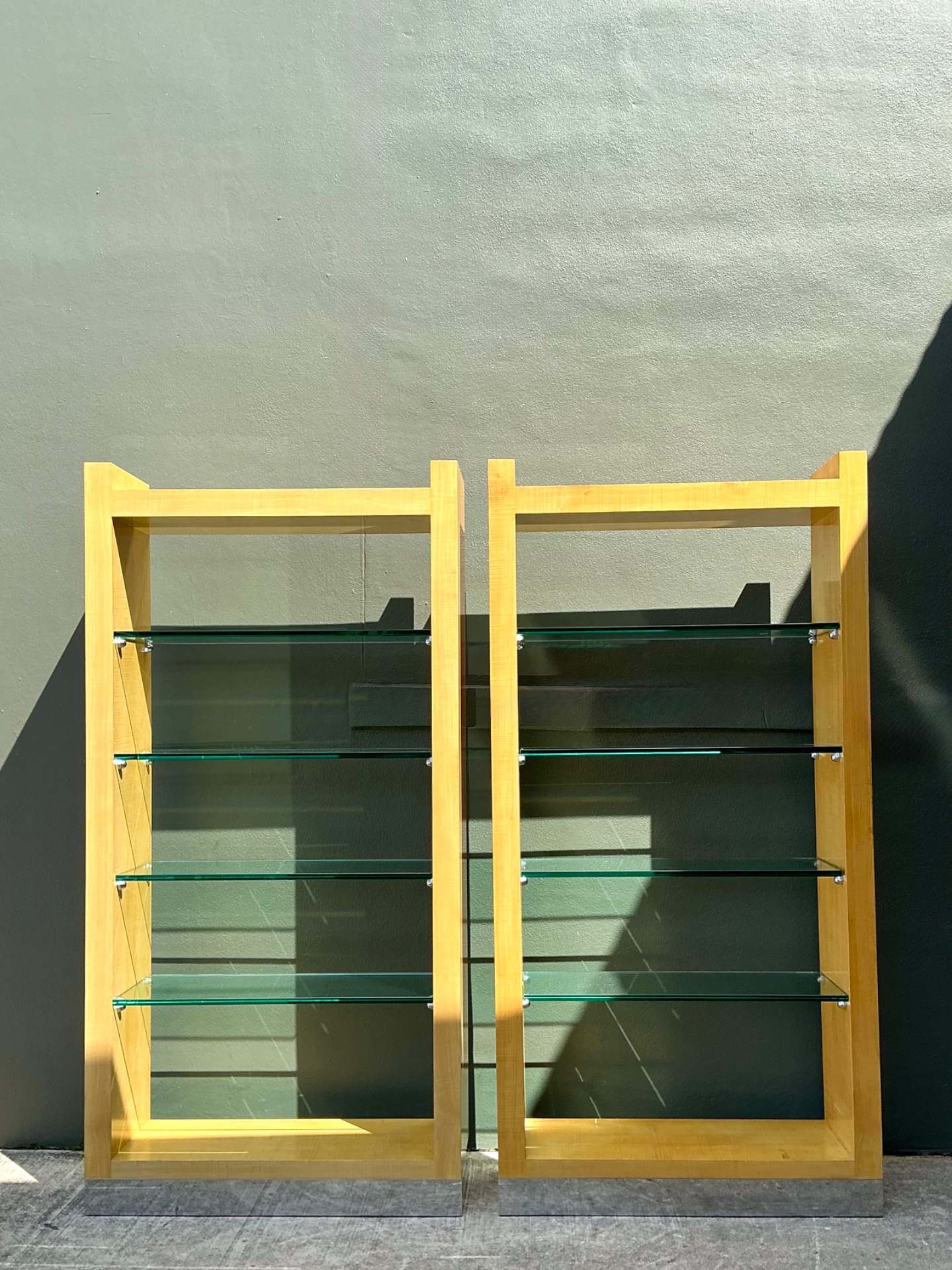 Vintage Maple And Chrome Etagere After Karl Springer - A Pair - Detail view