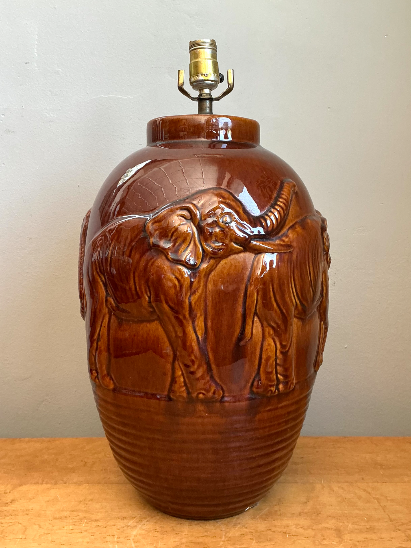 Vintage Brown Glazed Ceramic Elephant Lamp - Detail view