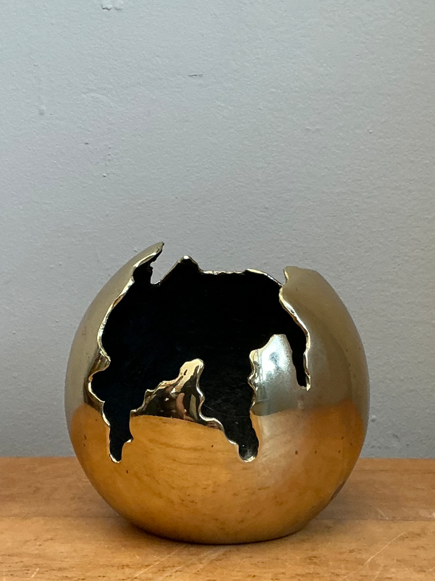 Vintage Brass Decorative Sphere - Top view