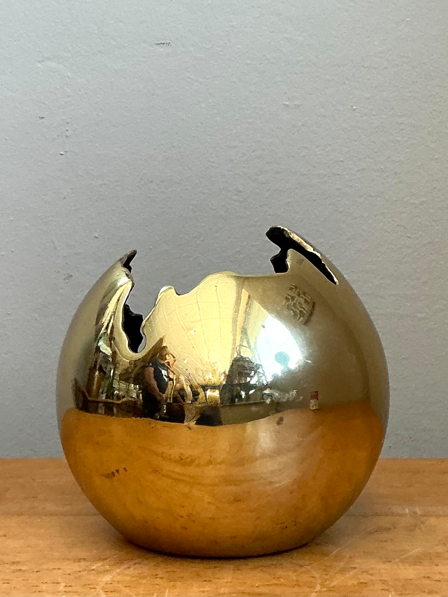 Vintage Brass Decorative Sphere - Detail view