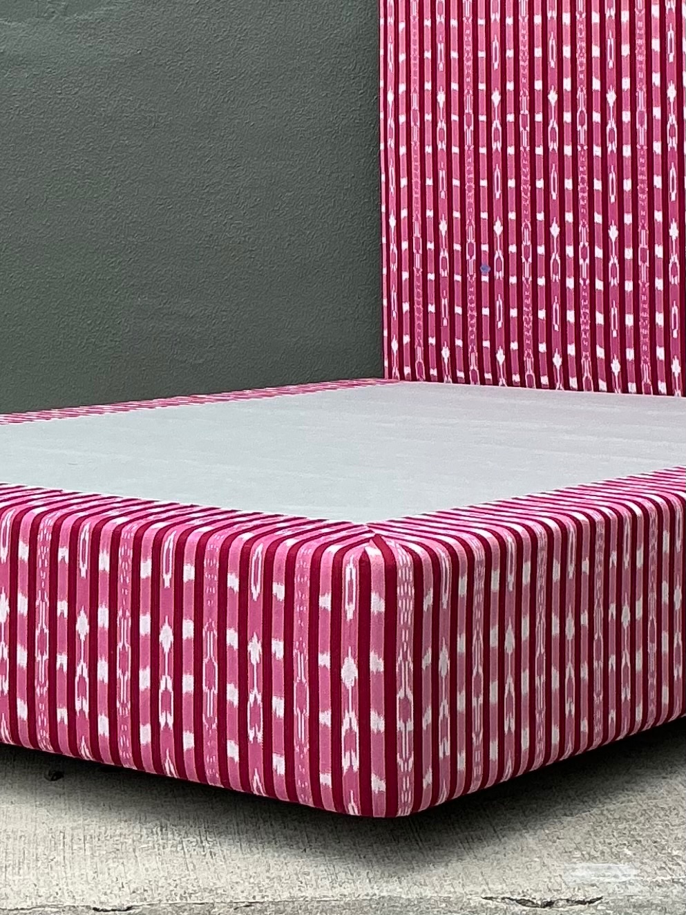 Vintage Custom Queen Platform Bed In Scalamandre “Jakarta”: - Top view