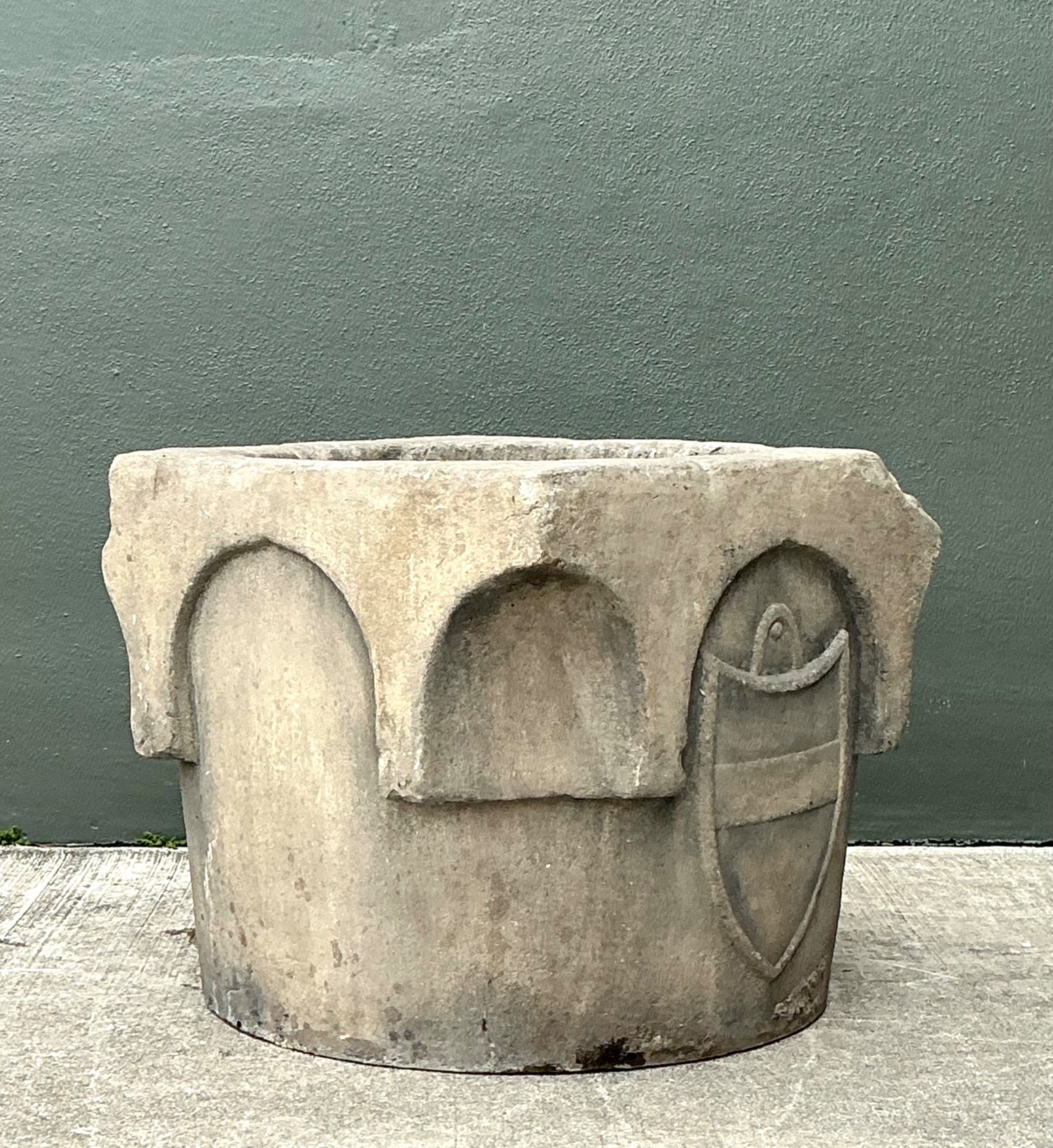 Vintage 19th Century Cast Stone Well Head - Detail view