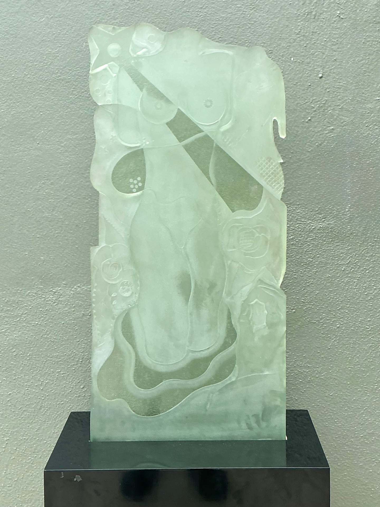 Vintage 1937 Joris Minne Et Albert Algae Frosted Glass Sculpture - Back view
