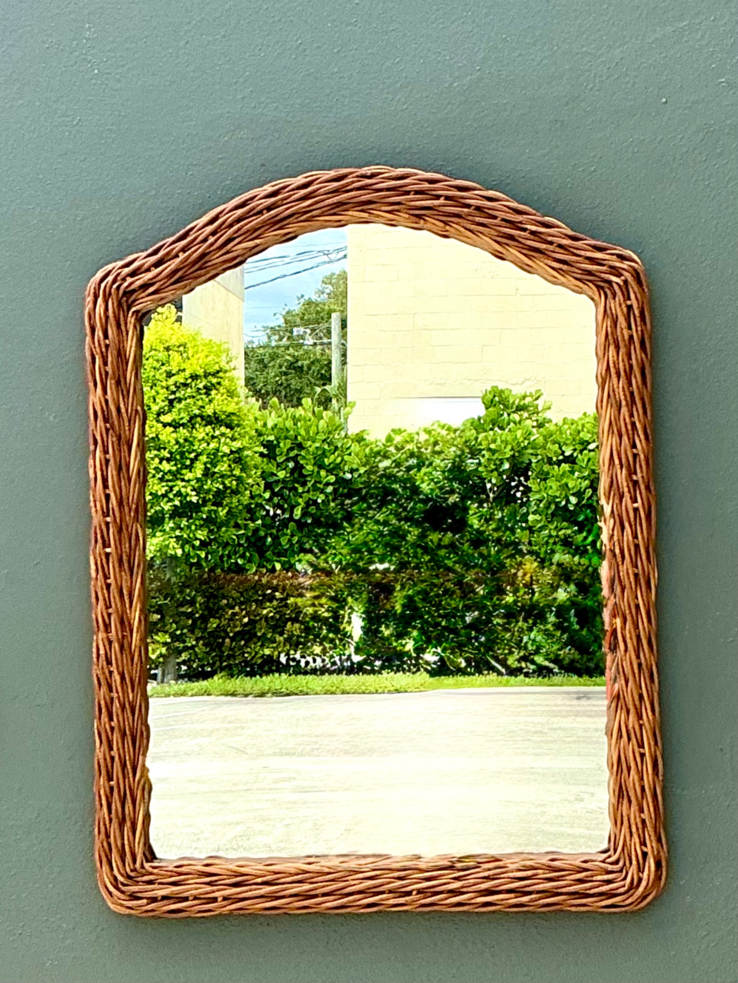 Vintage Arched Rattan Wall Mirror - Detail view