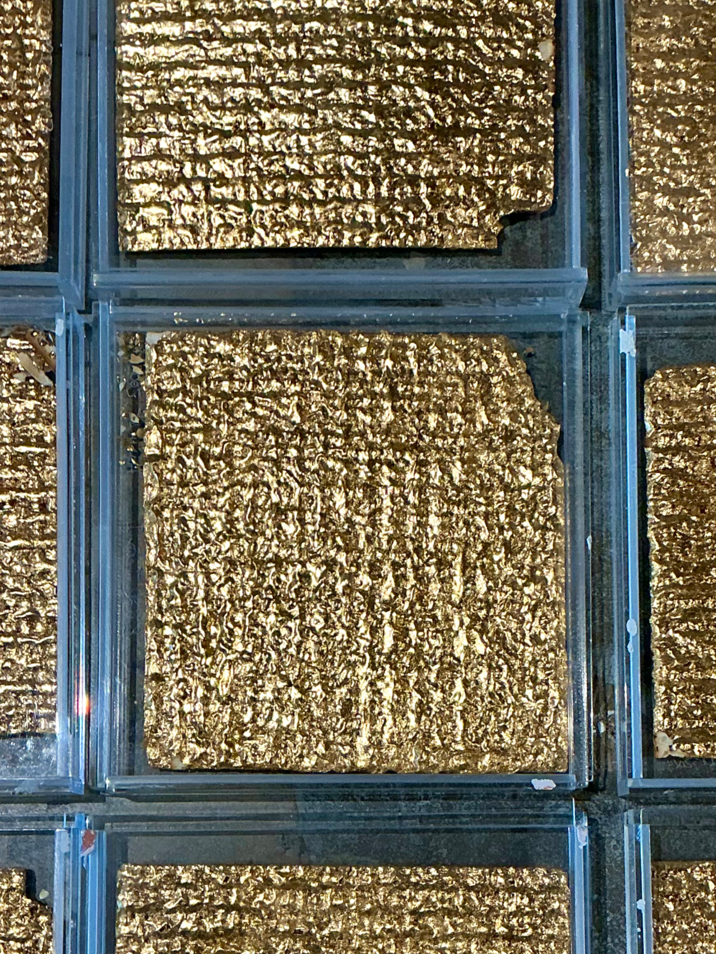Vintage Signed Judi Harvest “Edible Icons” Gold Plated Matzoh - Set Of 9 - Side view