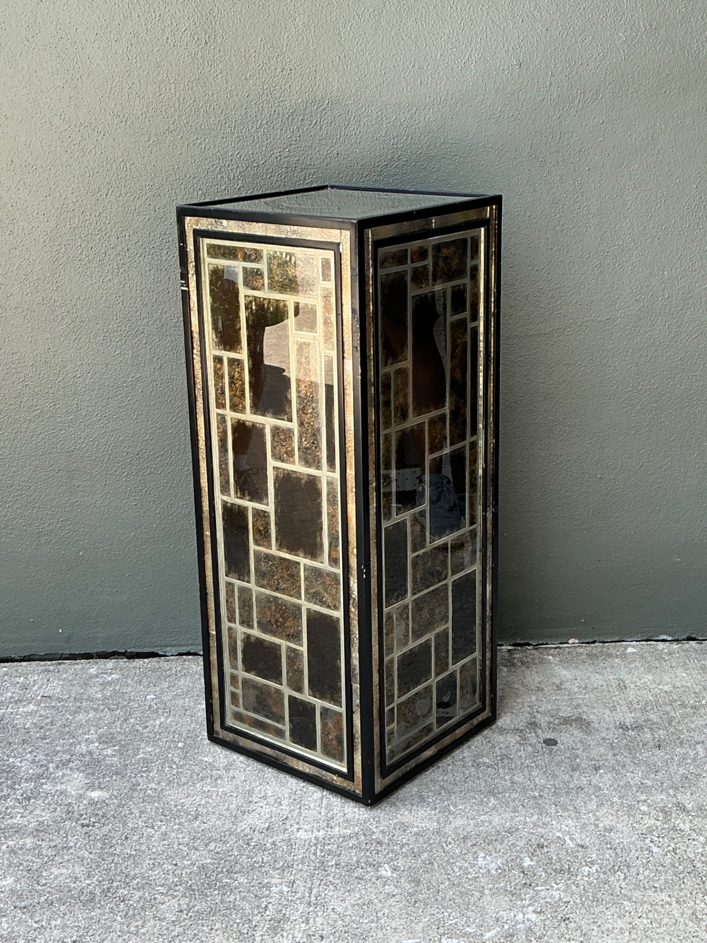 Vintage Eglomise Geometric Glass Pedestal - Side view