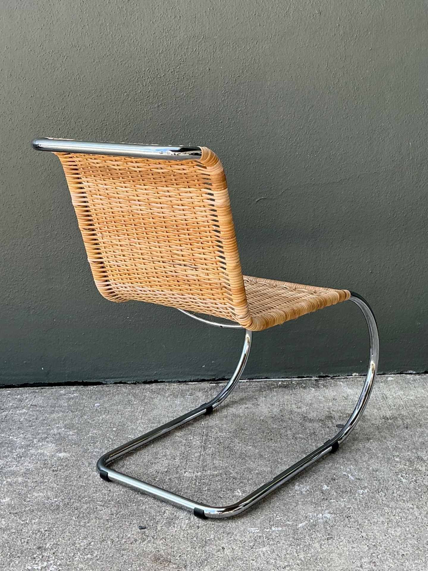 Vintage Mies Van Der Rohe For Knoll Woven Rattan Cantilevered Chair - Top view