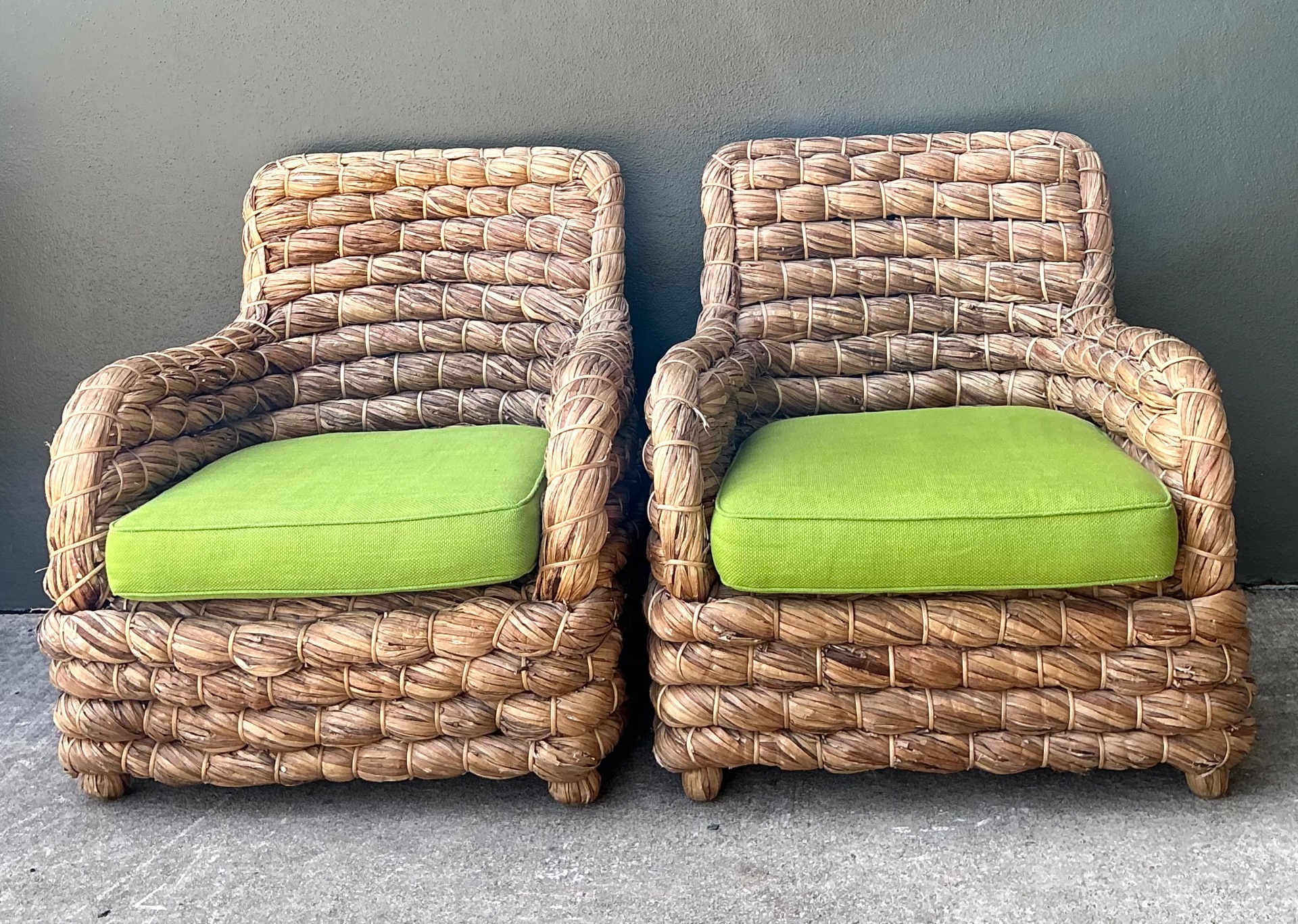 Vintage Twisted Rattan Lounge Chairs After Ralph Lauren - A Pair - Detail view