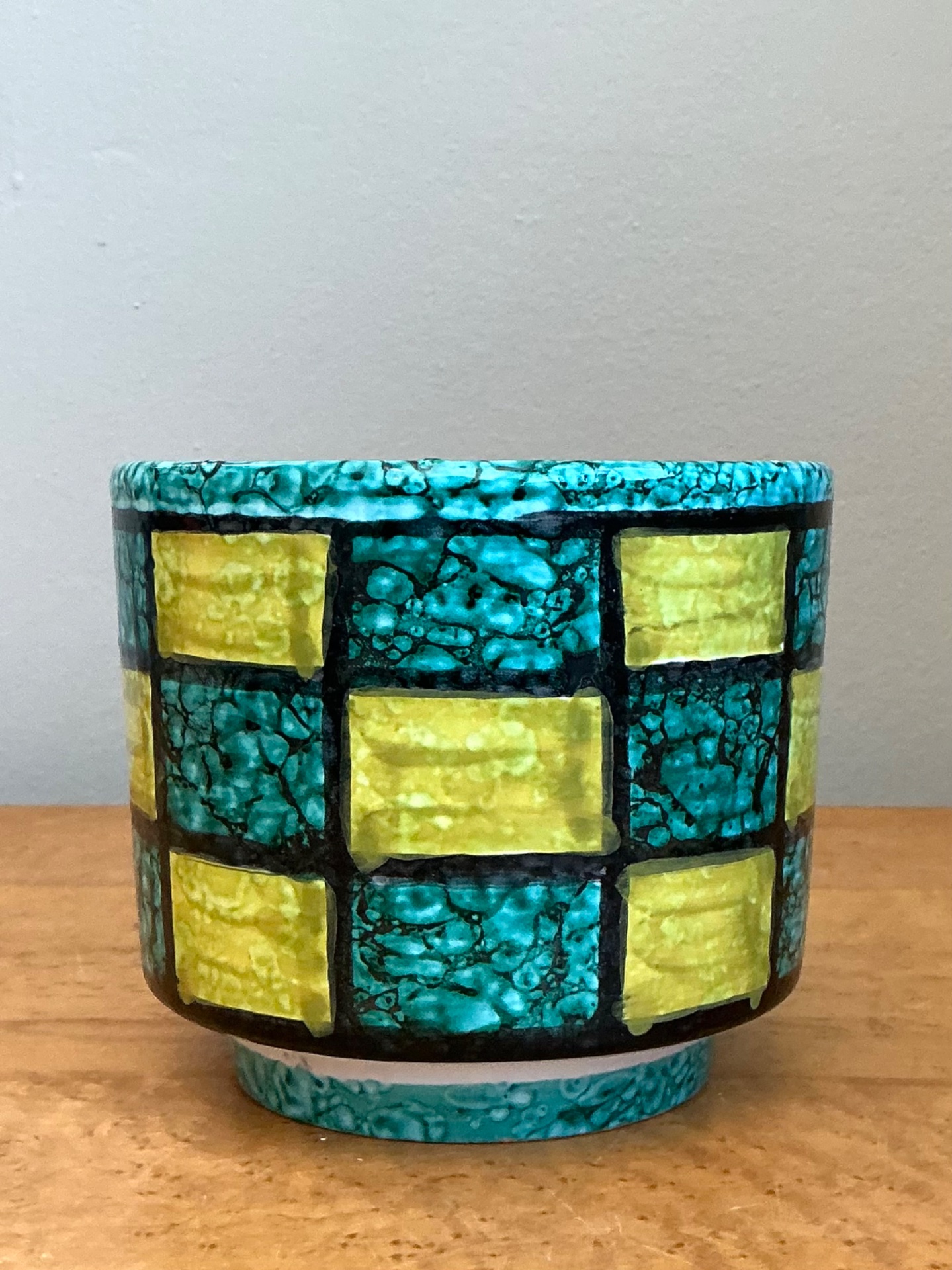 Vintage Italian Glazed Ceramic Checkerboard Cache Pot - Detail view